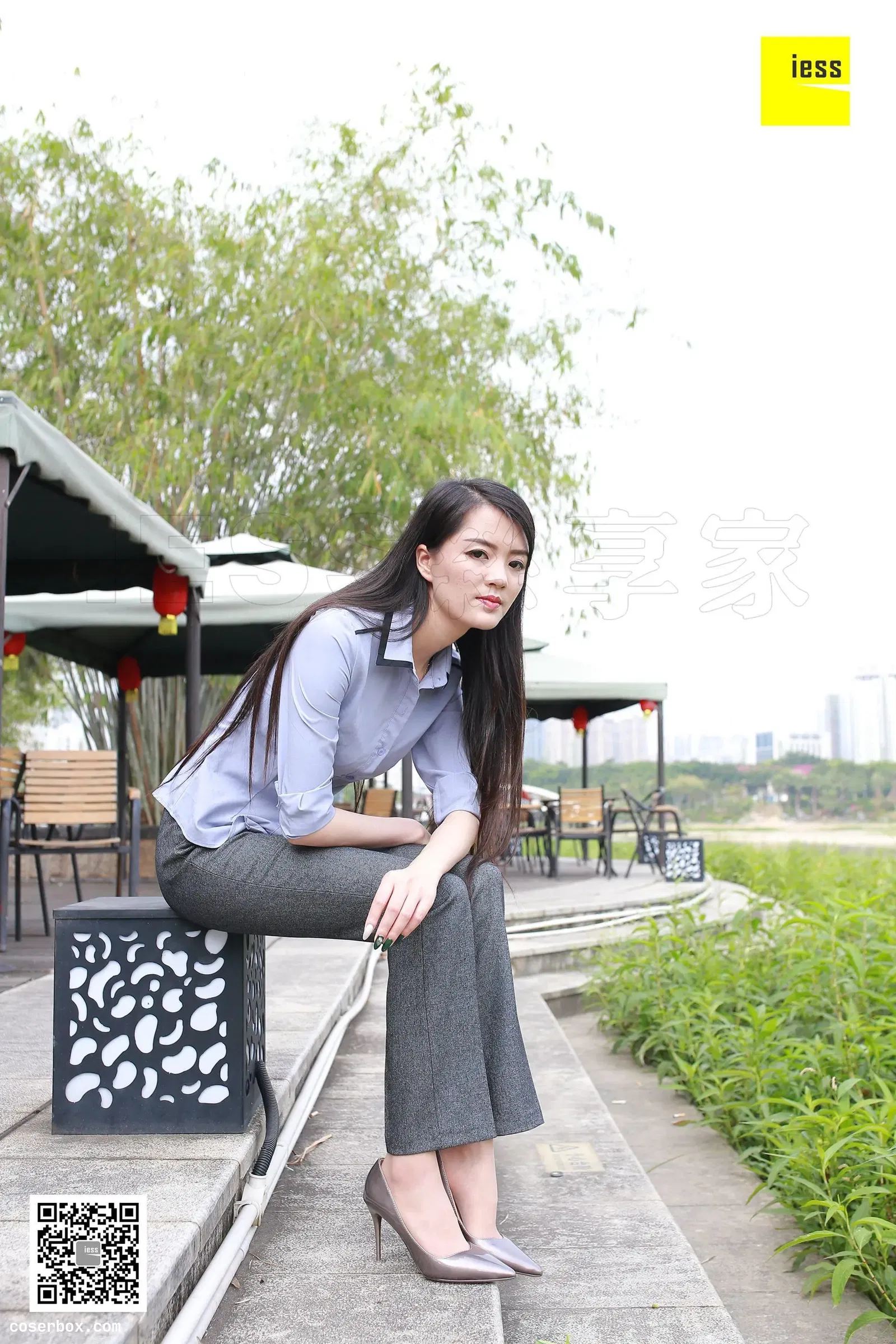 IESS异思趣向 2018.05.12 丝享家231：《御姐短丝西装裤》双双 [99P-109M] [99P 111.17MB]