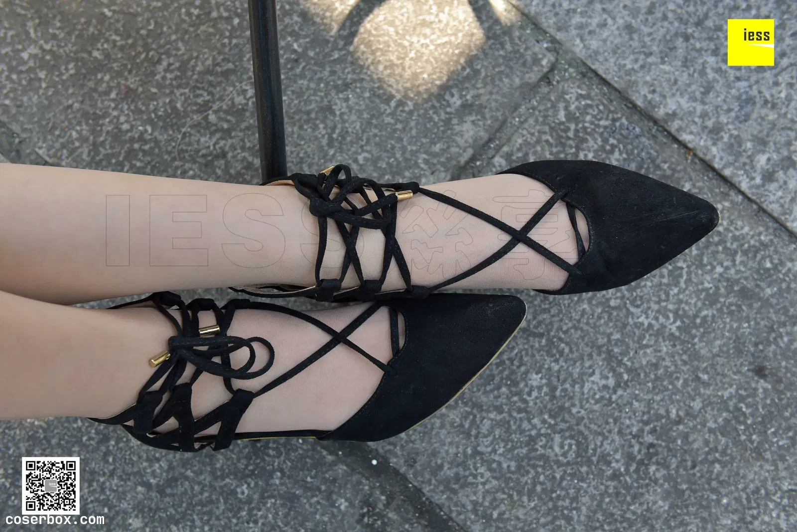 IESS异思趣向 2017.12.08 丝享家121：紫紫《阳光映在肉丝高跟上》 [99P 52.87MB]