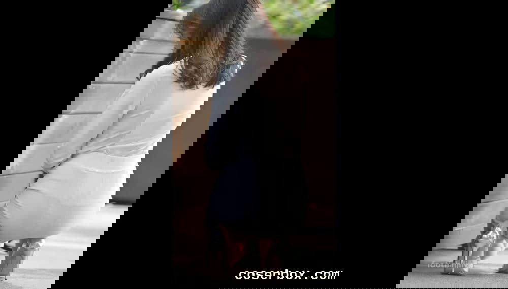 IESS异思趣向 NO.056 钥钥街拍精编竖版 [1V 54M] [5P 1V 54.72MB]