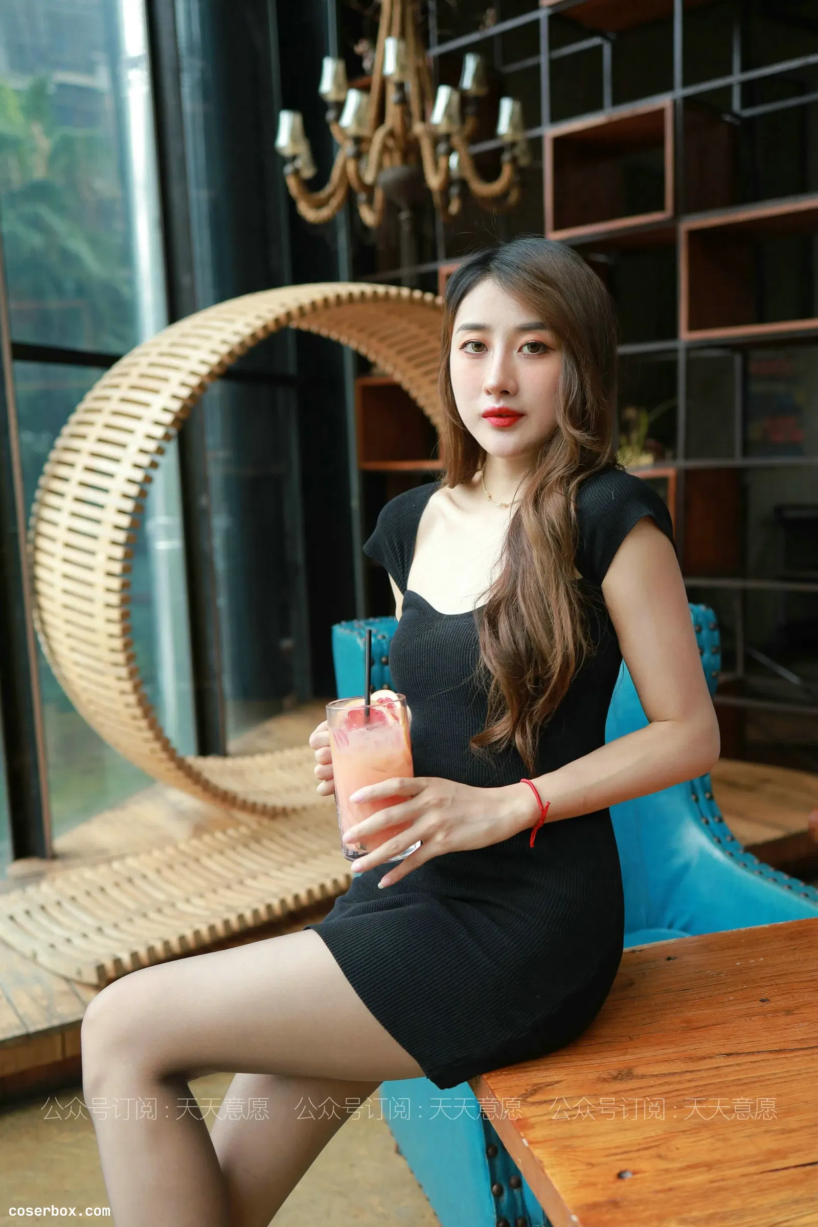 IESS异思趣向 2021.07.25 丝享家870：夏夏《紧身包臀裙》[71P／113MB] [71P 112.9MB]