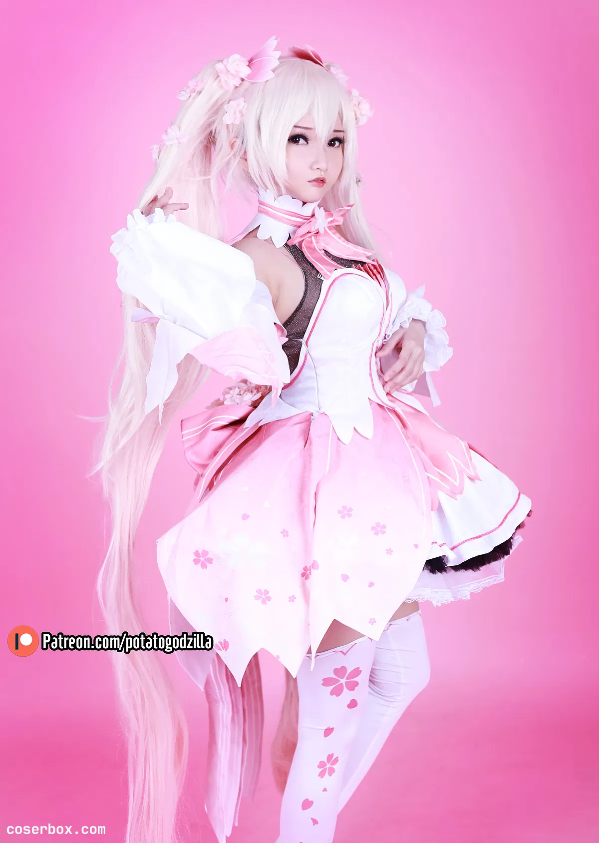 Potato Godzilla NO.033 Sakura Miku [48P 211.21MB] - 2