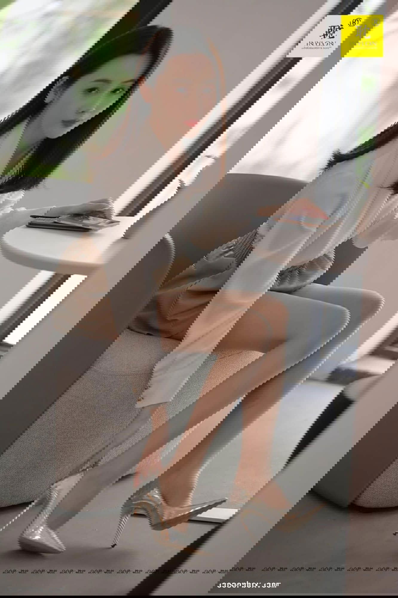 IESS异思趣向 [耽丝]009-藏美 肉丝高跟美腿 [77P+54M] [77P 55.0MB]