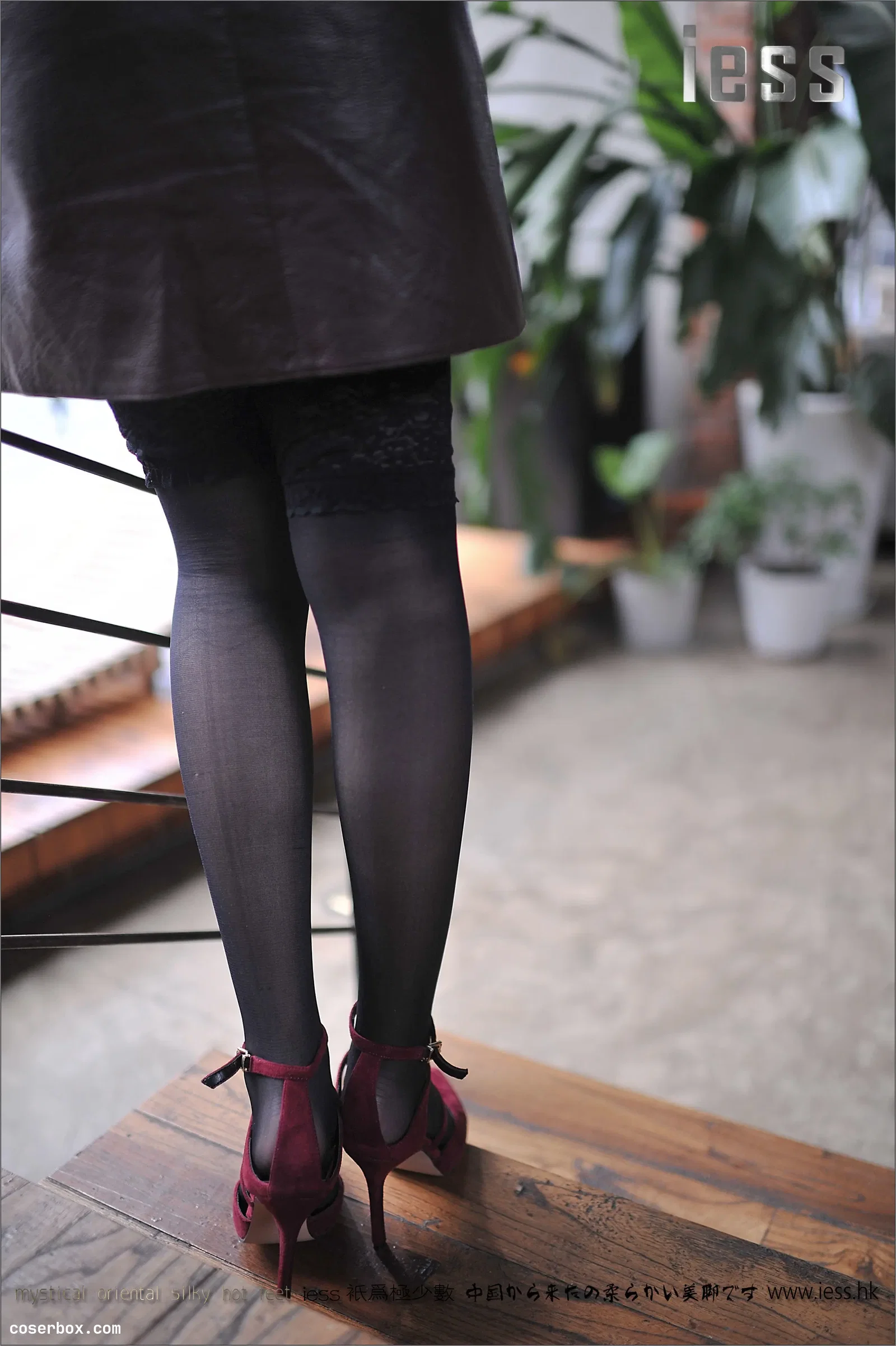 IESS异思趣向 2016.12.29 丝足便当047：小夕《少女的腿（足）》 [92P-89.5M] [92P 89.58MB]