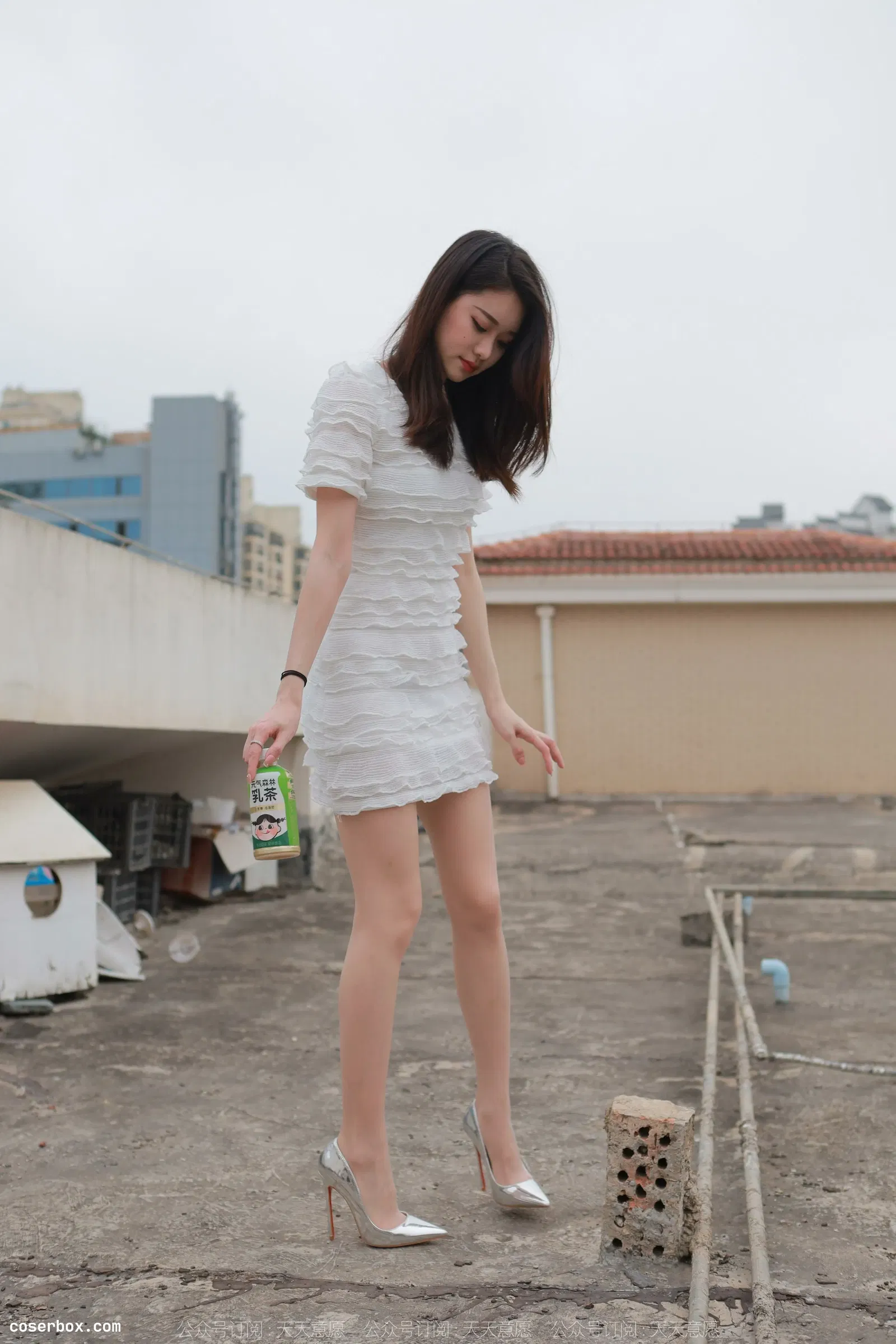 IESS异思趣向 2021.11.25 丝享家979：佳爷《12月女神佳爷-特辑》[93P／96.4MB] [93P 95.86MB]