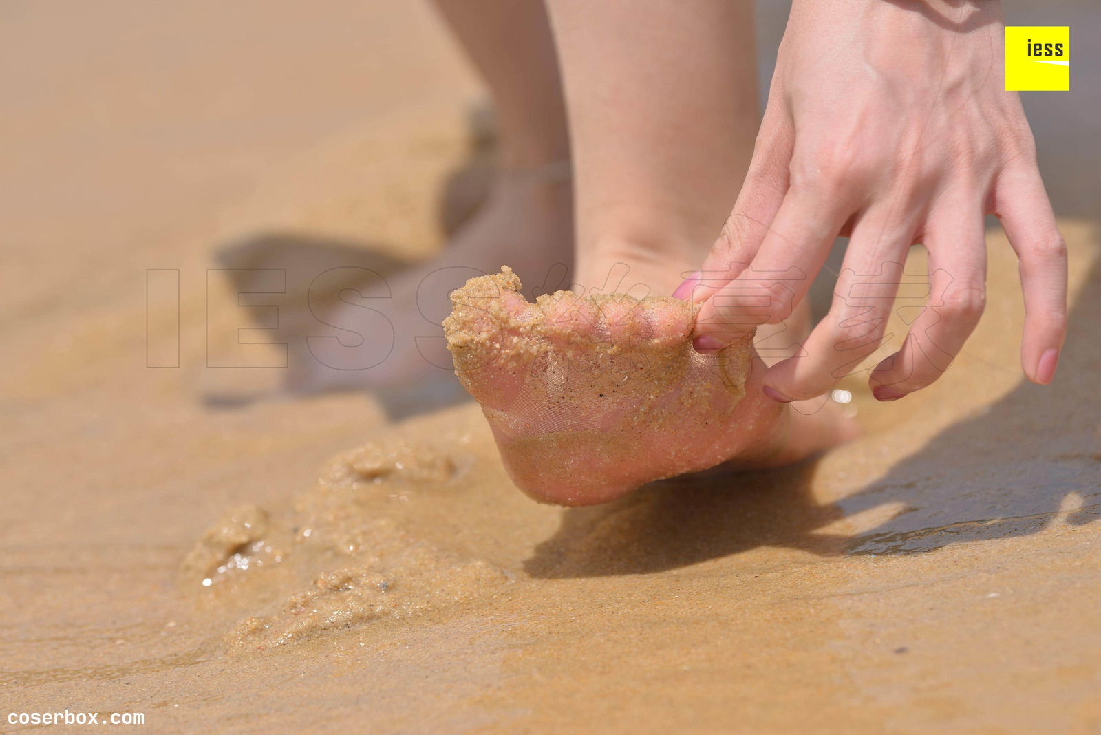 IESS异思趣向 2018.07.18《魔鬼周三》特刊28期：佳佳 沙滩制服·丝享家Ⅱ [99P70M] [99P 66.96MB]