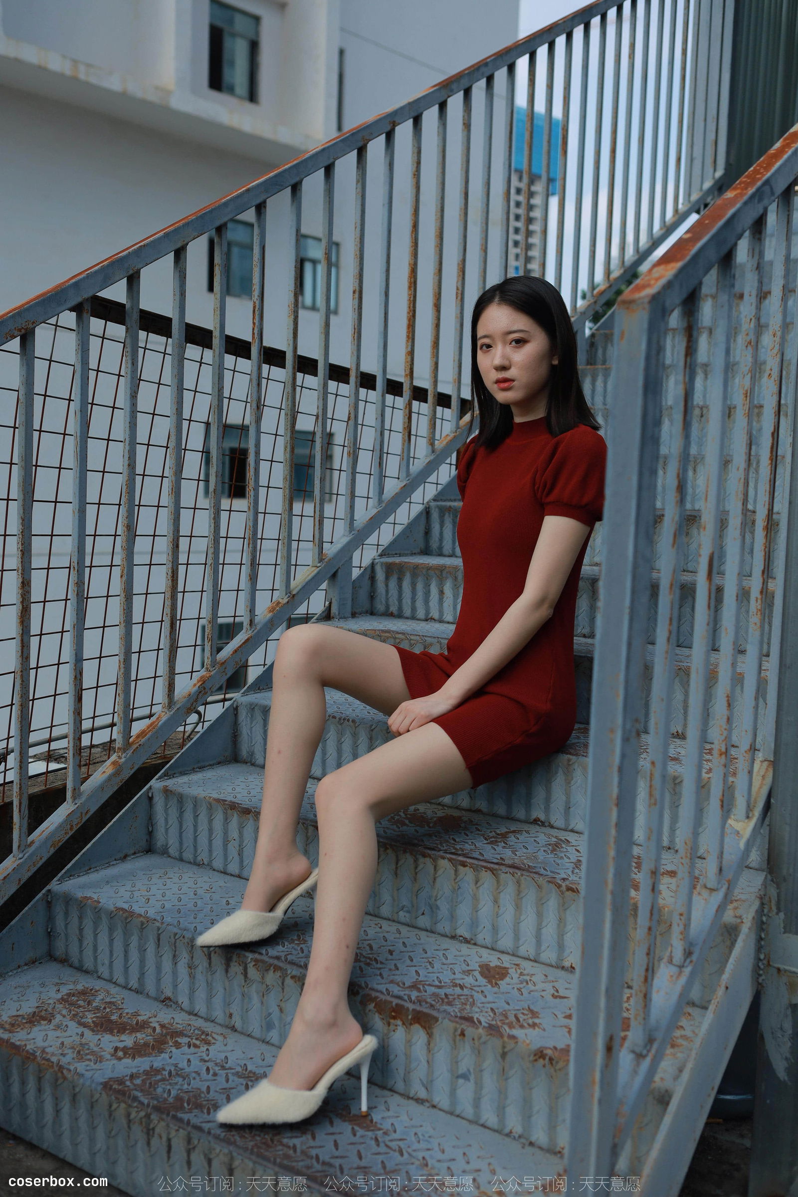 IESS异思趣向 2022.09.29 丝享家 1222 红龙《新人报道》[74P-80.6M] [74P 80.53MB]