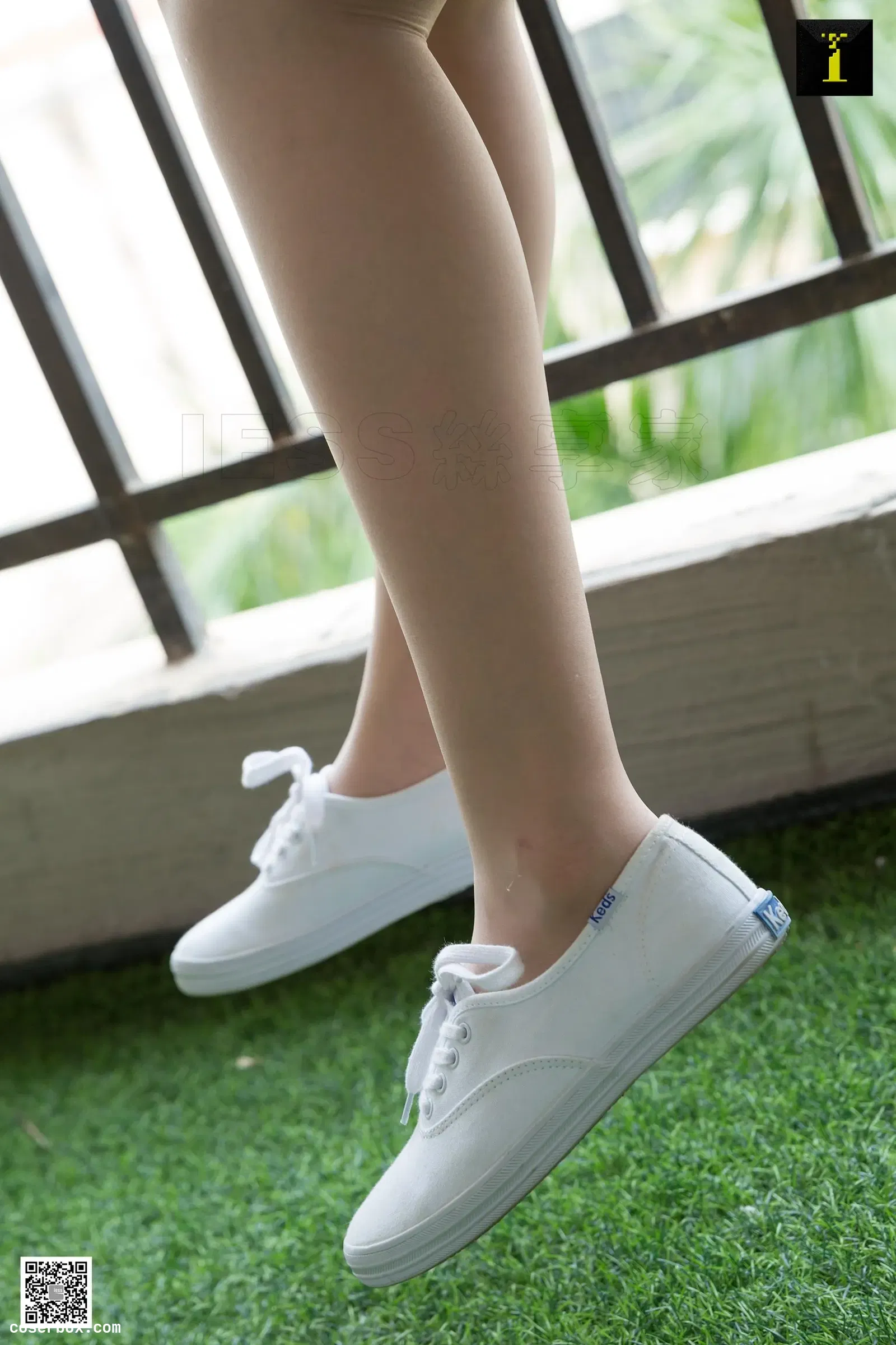 IESS异思趣向 2019.07.13 丝享家527：《JK也可以妩媚》可乐[90P／37MB] [90P 36.96MB]