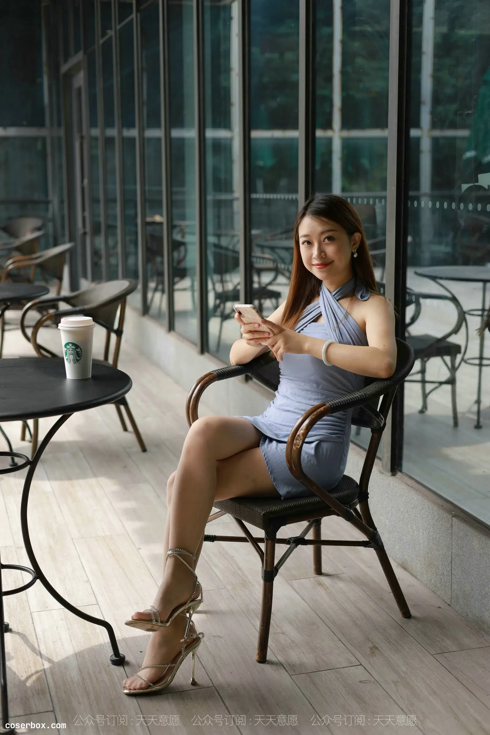 IESS异思趣向 2021.09.11 丝享家915：小婕《咖啡店邂逅网紅美女》[85P／177MB] [85P 177.02MB]