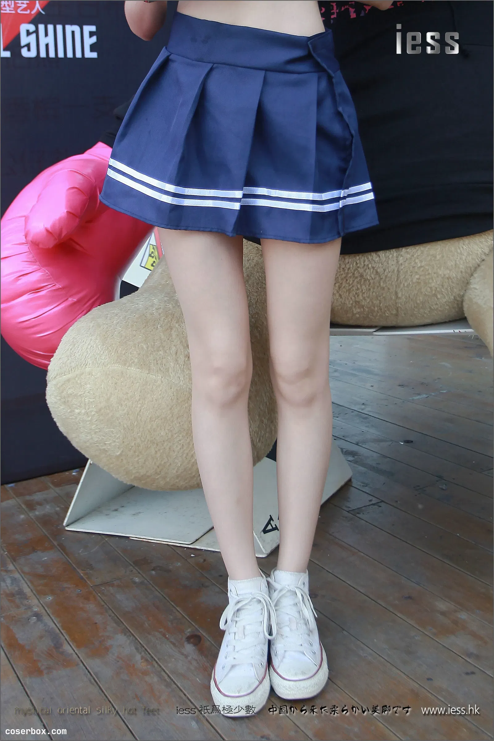 IESS异思趣向 2017.03.01 丝足便当080：《诗和远方》佳爷 [99P-148M] [99P 148.15MB]