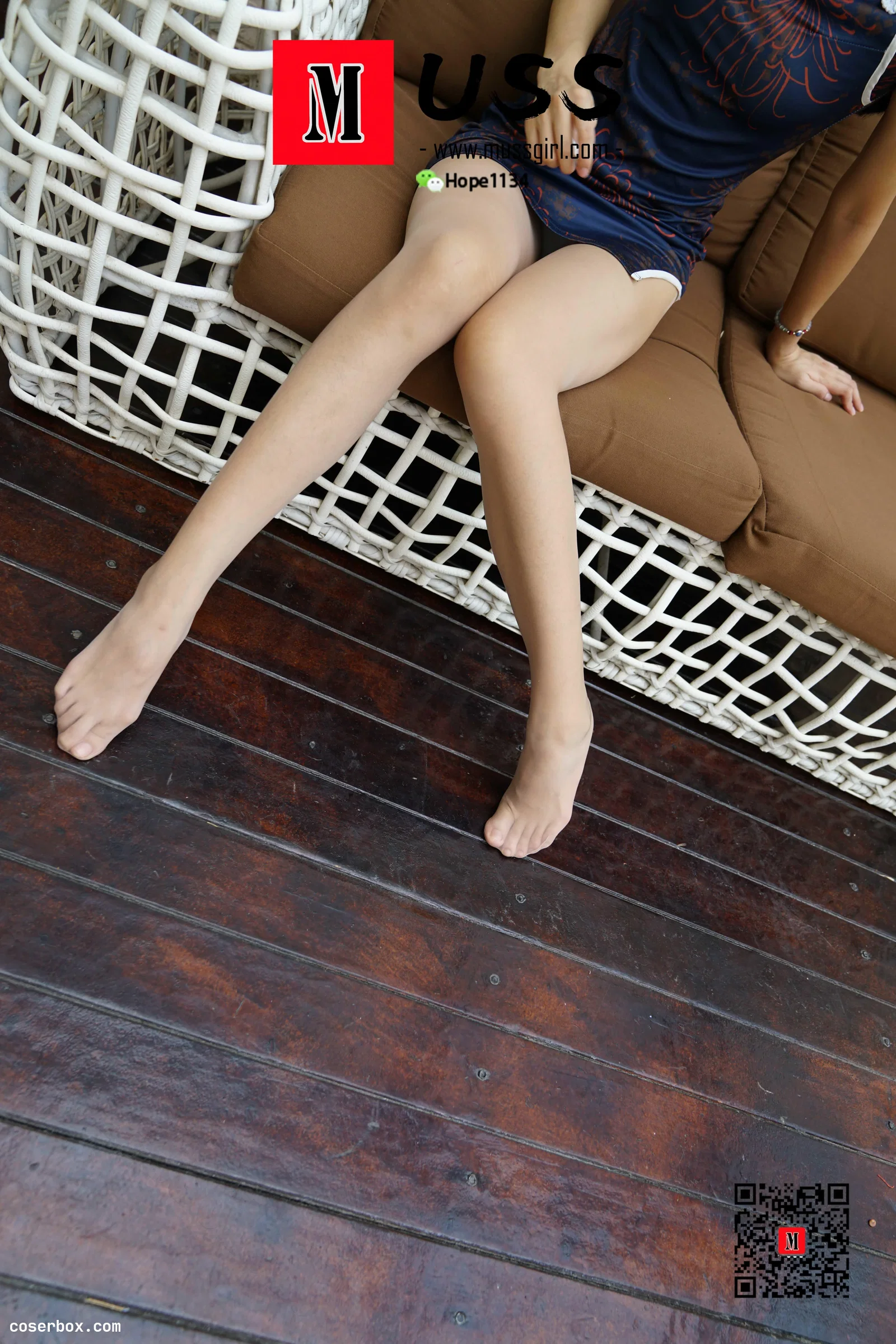 MussGirl慕丝女郎 NO.115 我不轻易露腿，因为我不想“生灵涂炭”[96P+234M]