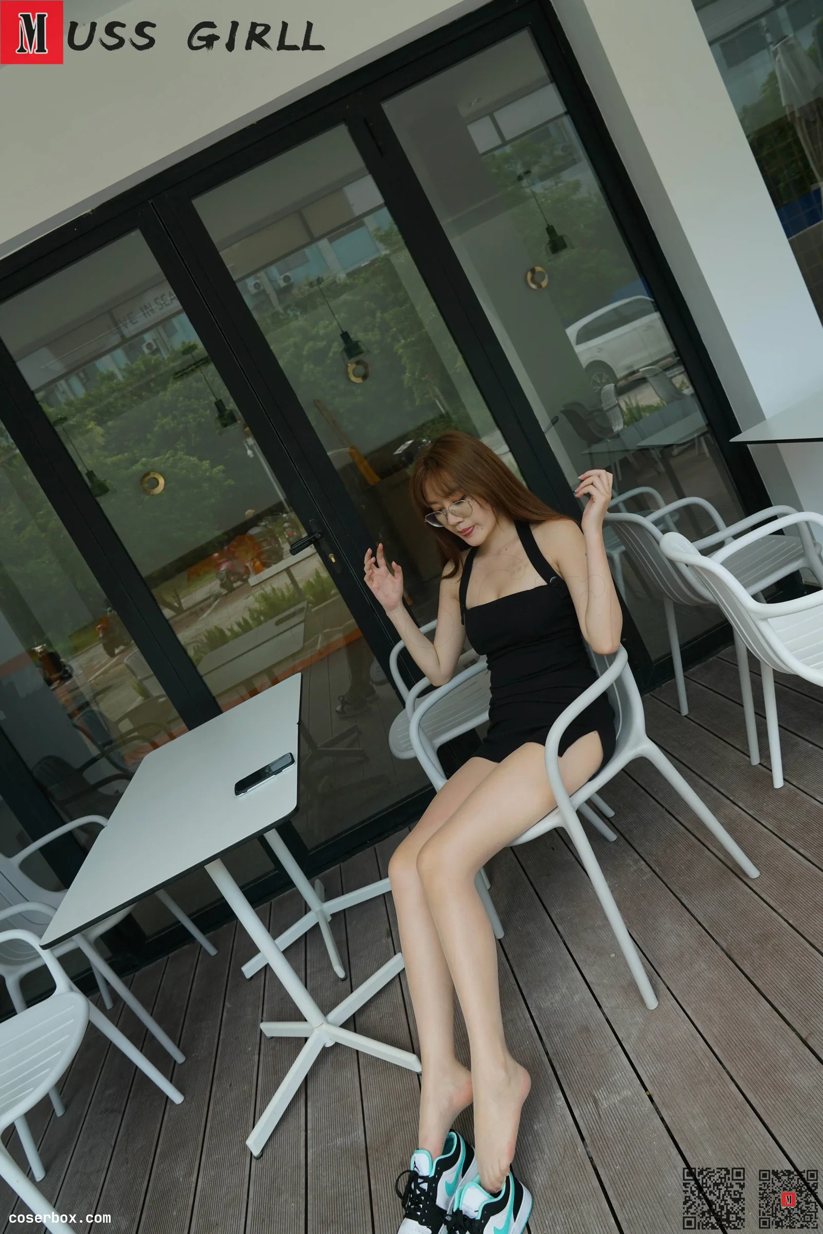 MussGirl慕丝女郎 NO.242-户外肉丝包臀裙[97P-100.6 MB]