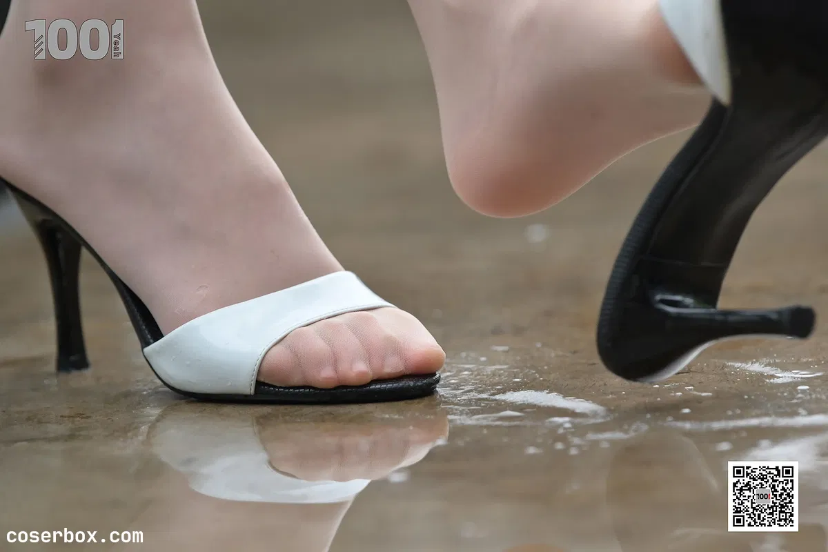 IESS异思趣向 一千零一夜 162《雨中漫步2》[74P／80.1MB] [74P 78.3MB] - 2