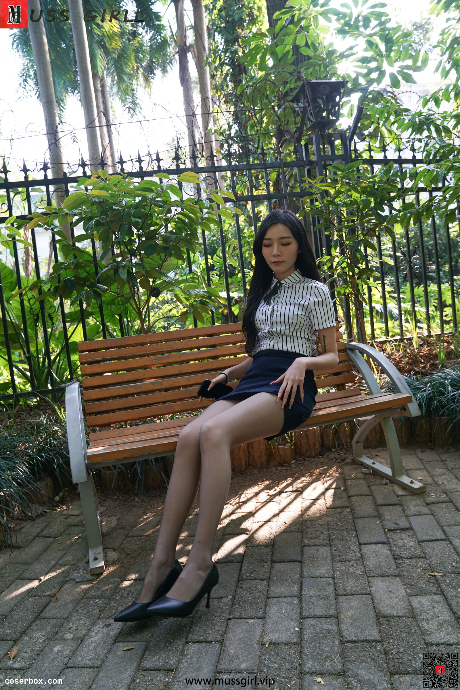 MussGirl慕丝女郎 NO.339 依依 A[98P-208.7M]