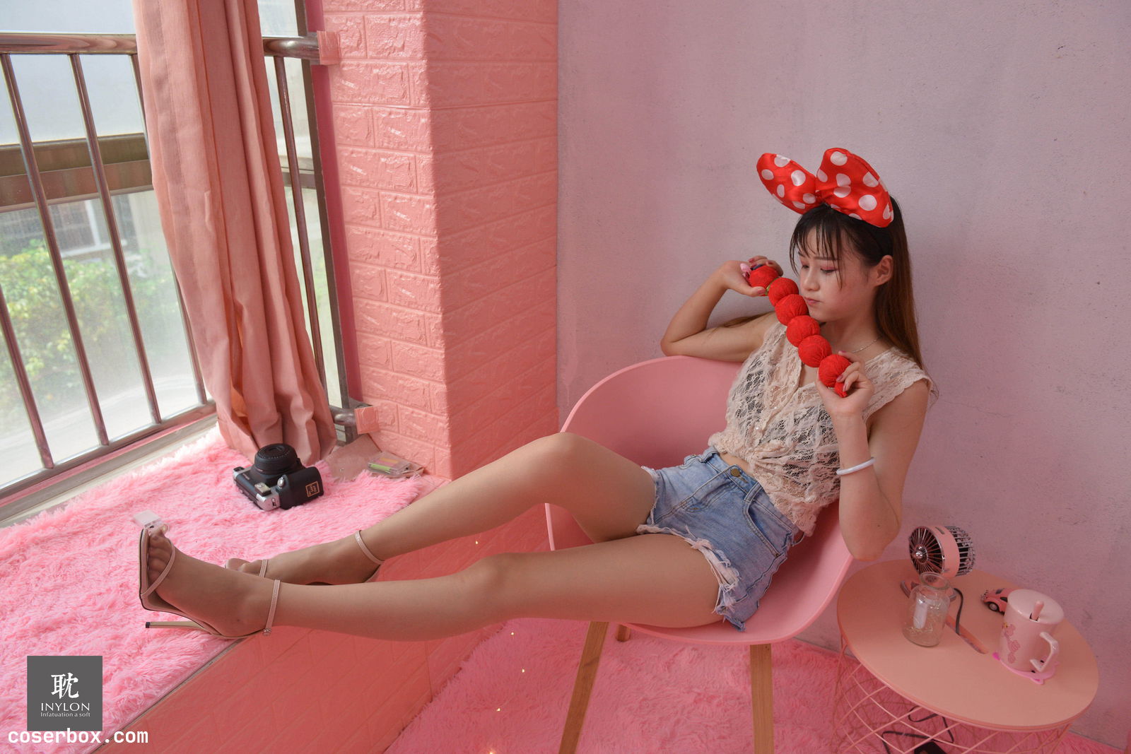 IESS异思趣向 普惠集 234 – 九妹《快乐的丝袜》[73P-95MB] [73P 94.08MB]