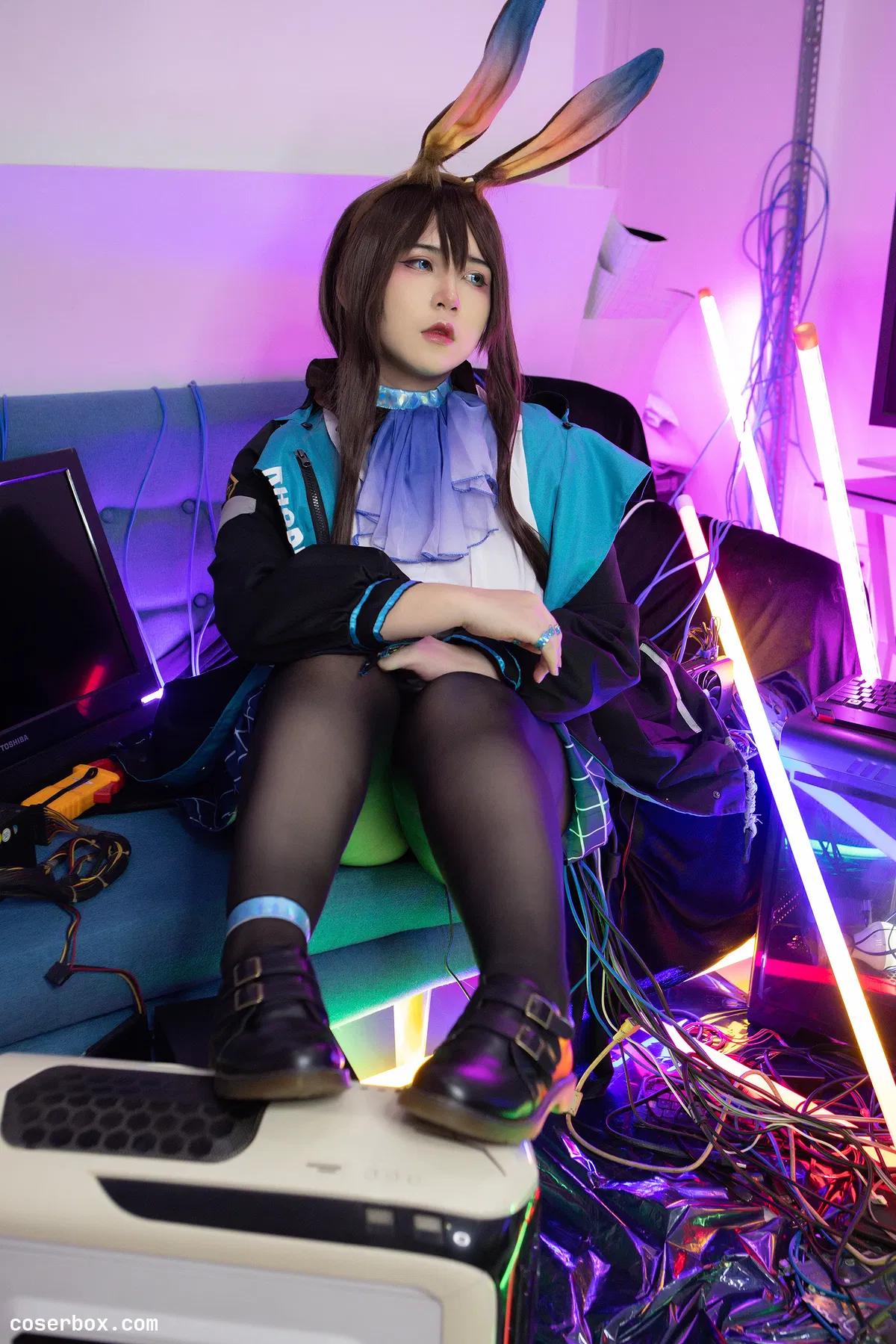 Uy Uy NO.004 Amiya (Arknights) [129P 1.03GB] - 1