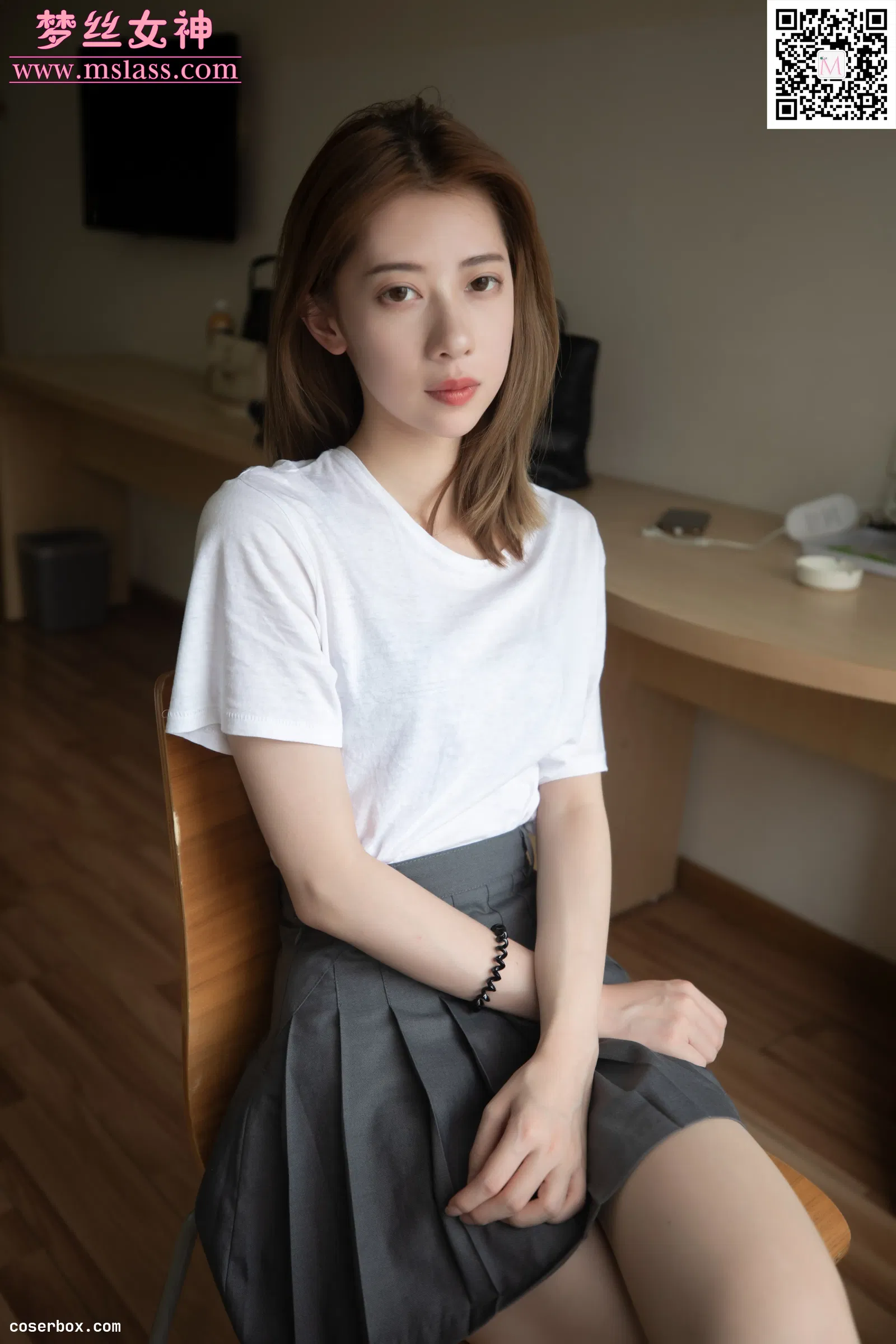MSLASS梦丝女神 NO.080 苏沐 超细长腿 [62P 421.38MB]