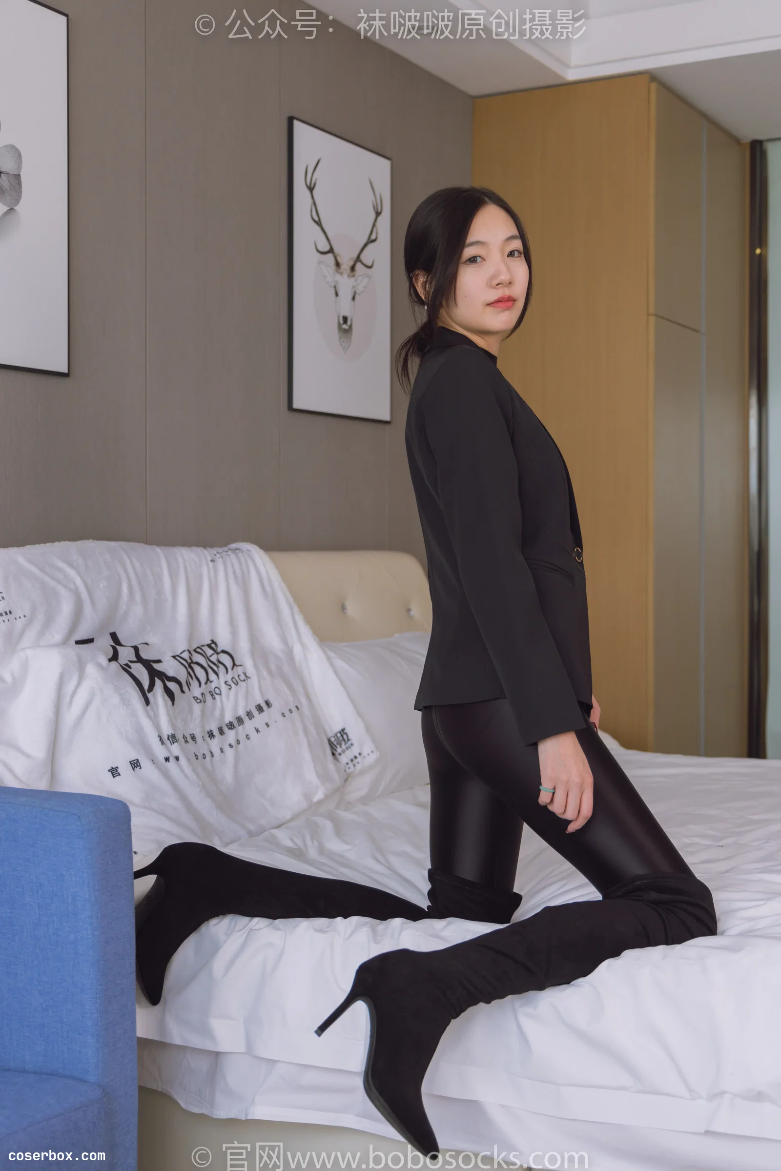 BoBoSocks袜啵啵 NO.188 小甜豆-连体泳衣、高跟长靴、短肉丝（脚尖加固款）、裸足 [147P 1V 5.76GB]