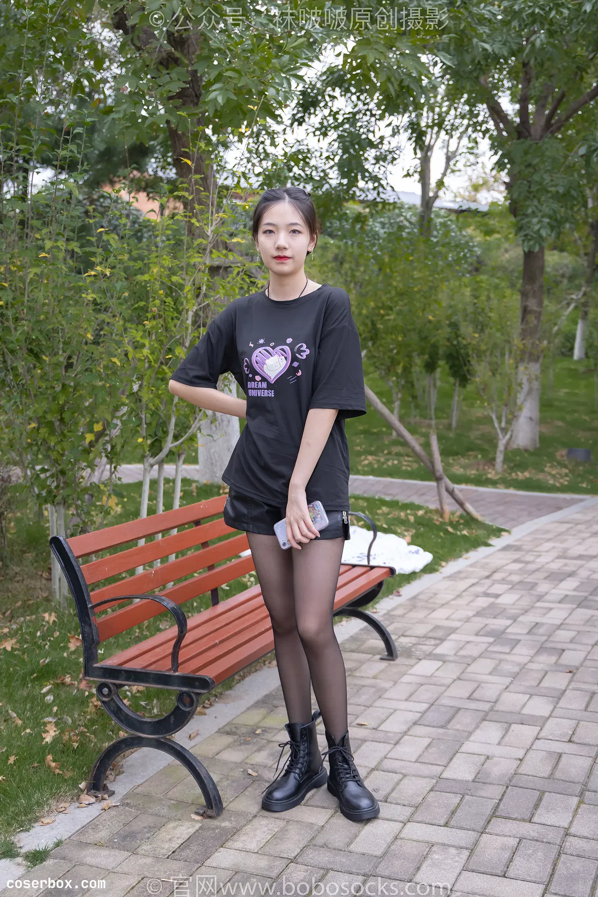 BoBoSocks袜啵啵 NO.221 小甜豆-马丁靴、黑丝（花絮版） [134P 1V 5.46GB] - 1