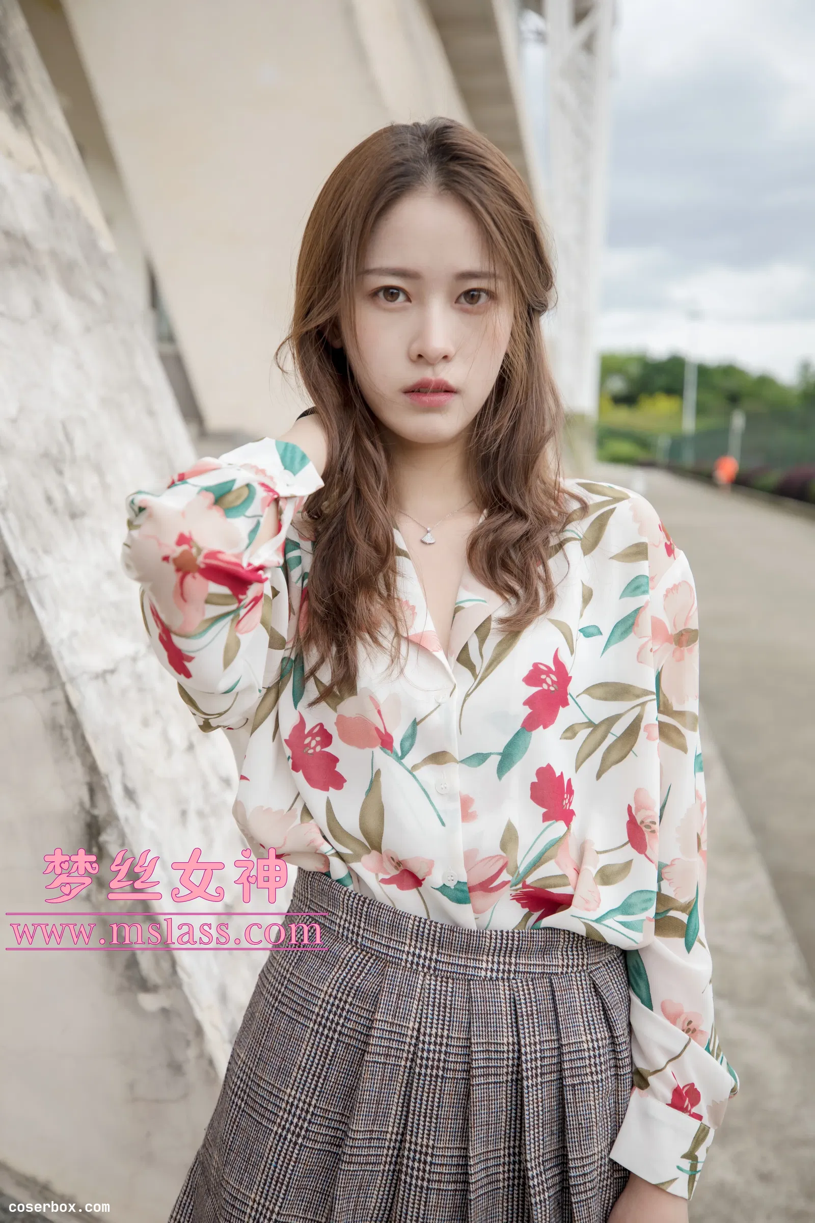 MSLASS梦丝女神 NO.027 魏婷婷 宿楼丝袜玉足女神 [68P 1V 996.44MB]