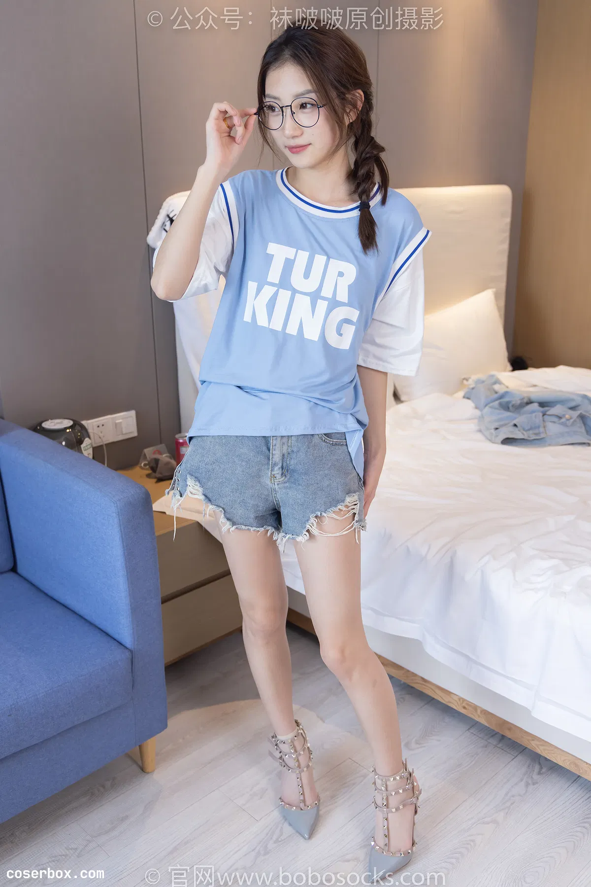 BoBoSocks袜啵啵 NO.217 小沫-高跟鞋、皮鞋、短肉丝、自然穿脏白棉袜（花絮版） [151P 1V 6.03GB] - 1