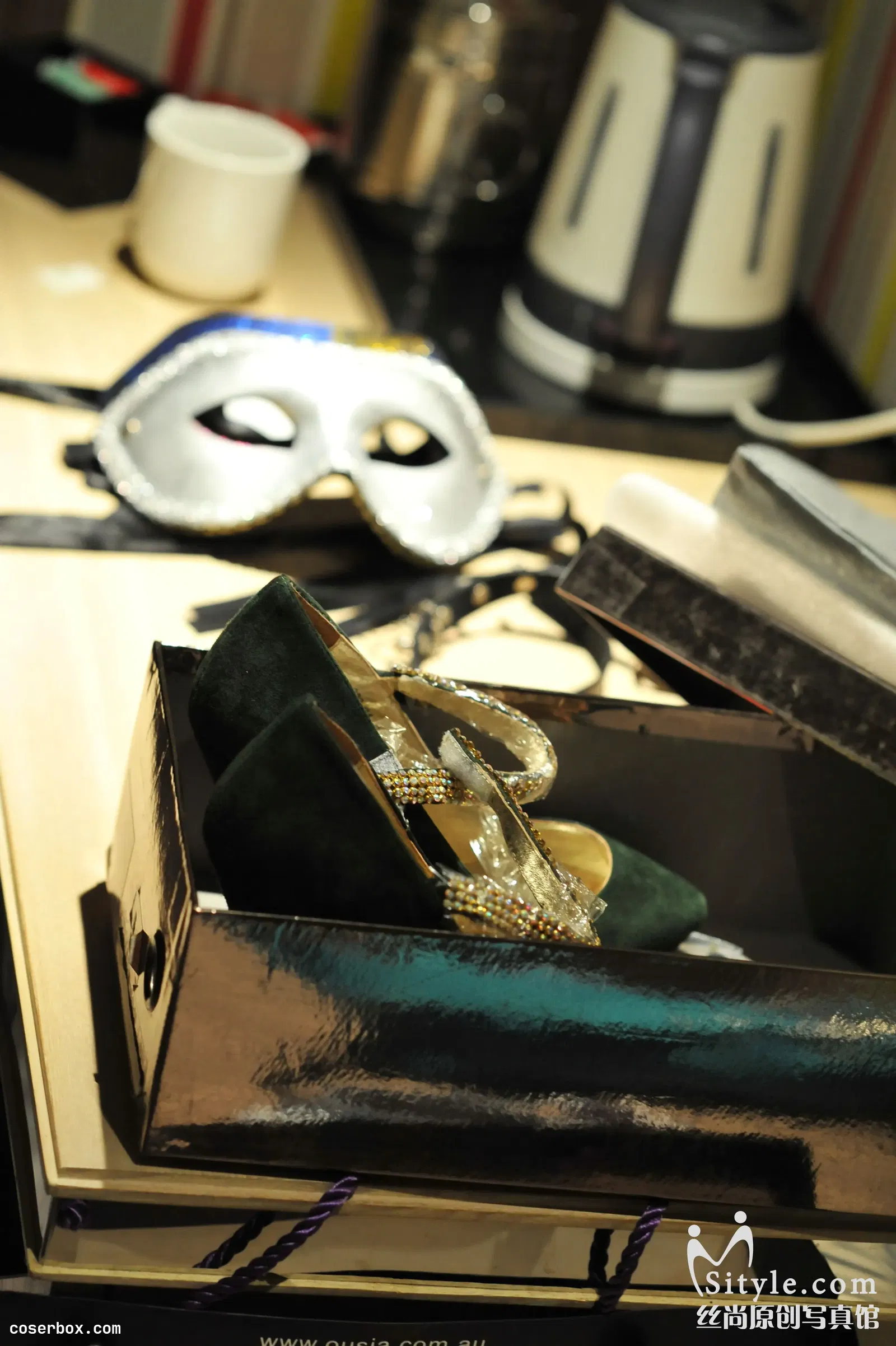 丝尚Sityle 2012.04.28 NO.003 [31P 39.42MB]