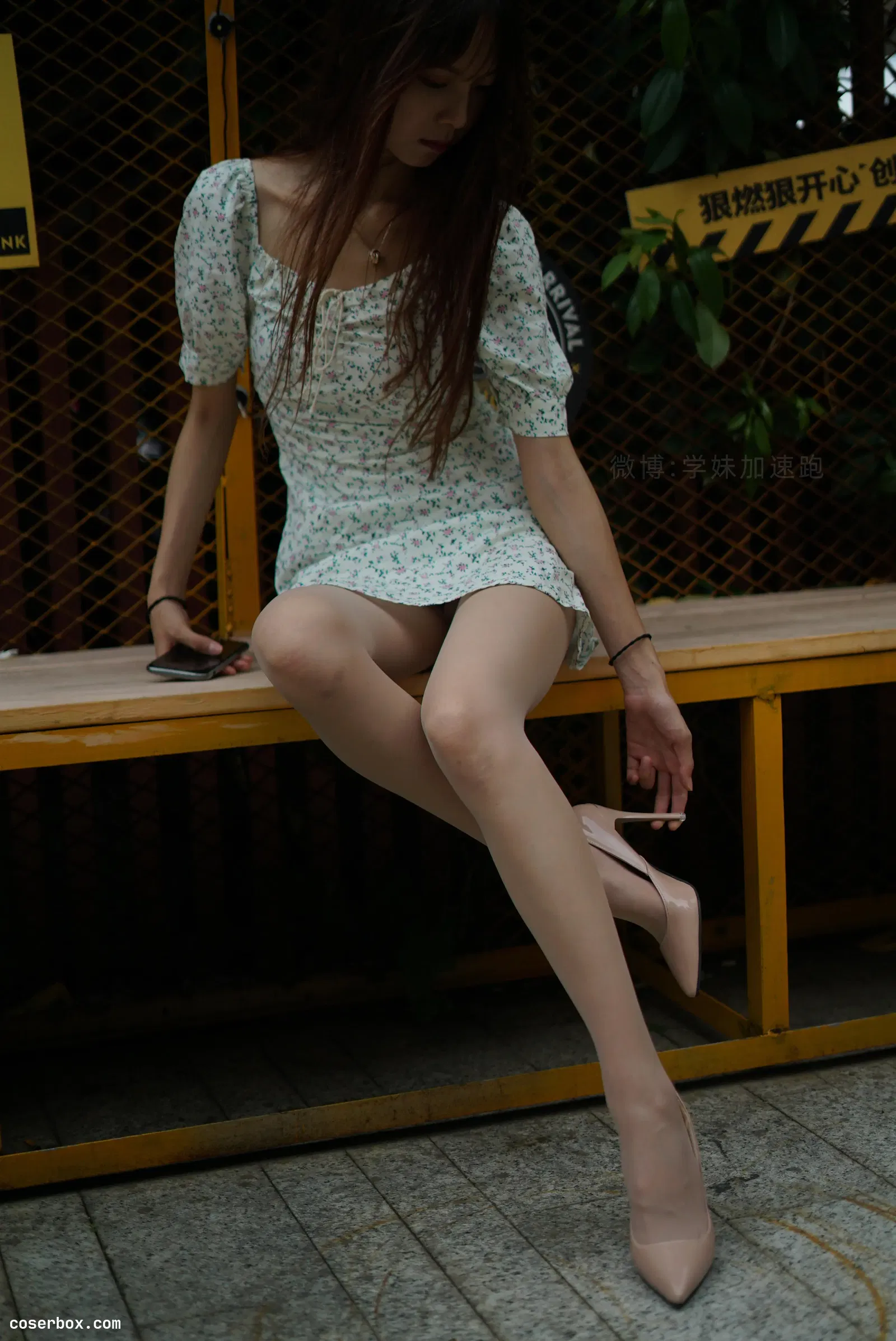 萌甜物语 NO.062《美得很过分+盘盘》 [97P 1V 228.42MB]