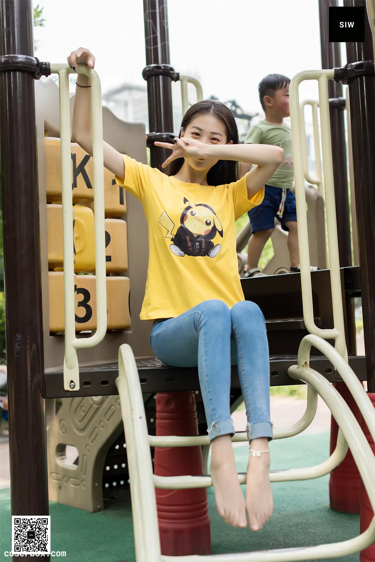 SIW斯文传媒 NO.072 大儿童乐园 - 雯静 [61P 160.49MB] - 2