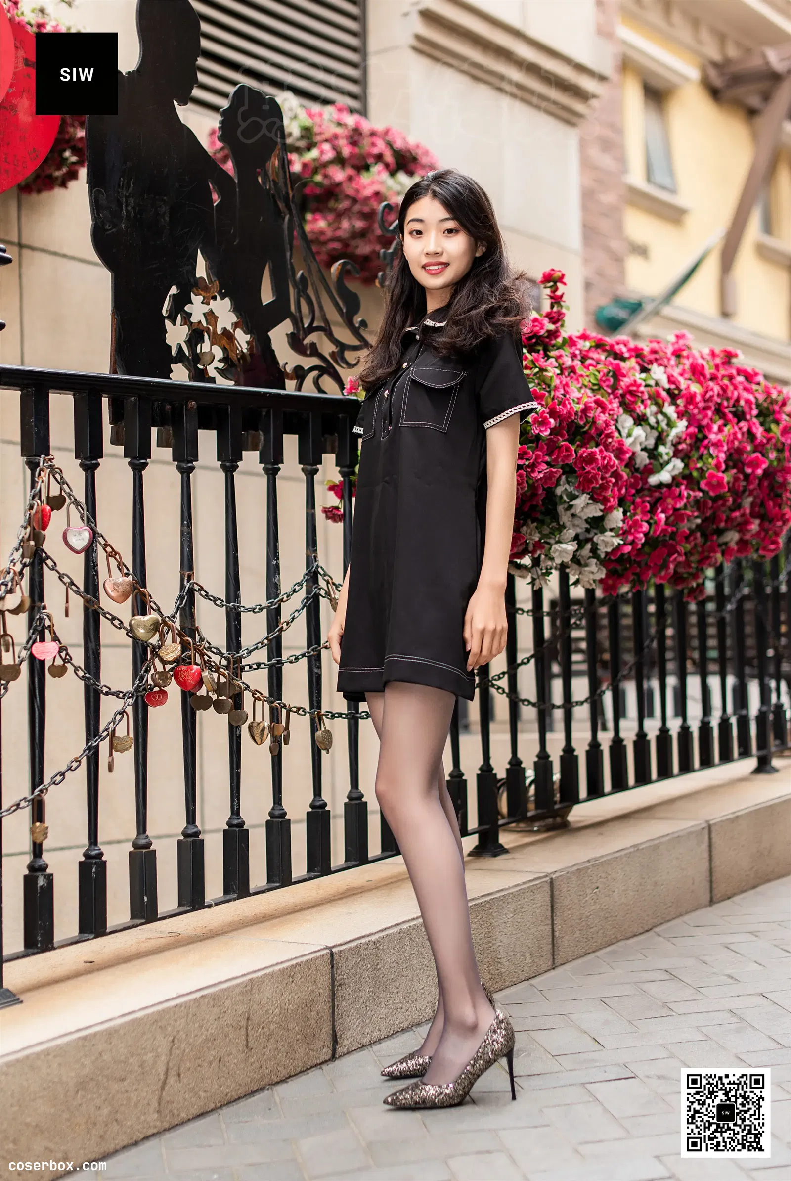 SIW斯文传媒 NO.035 韩版高腰显瘦百搭洋气闺蜜裙 - 蓉儿 [70P 187.83MB]