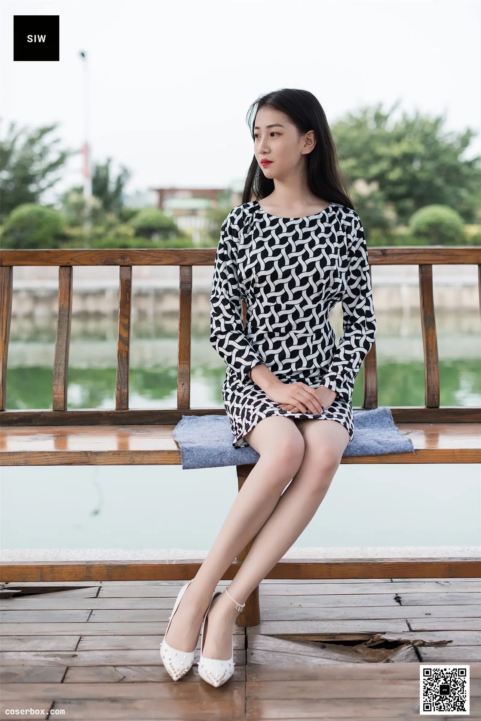 SIW斯文传媒 NO.074 湖心凉亭 - 雯静 [63P 137.5MB]