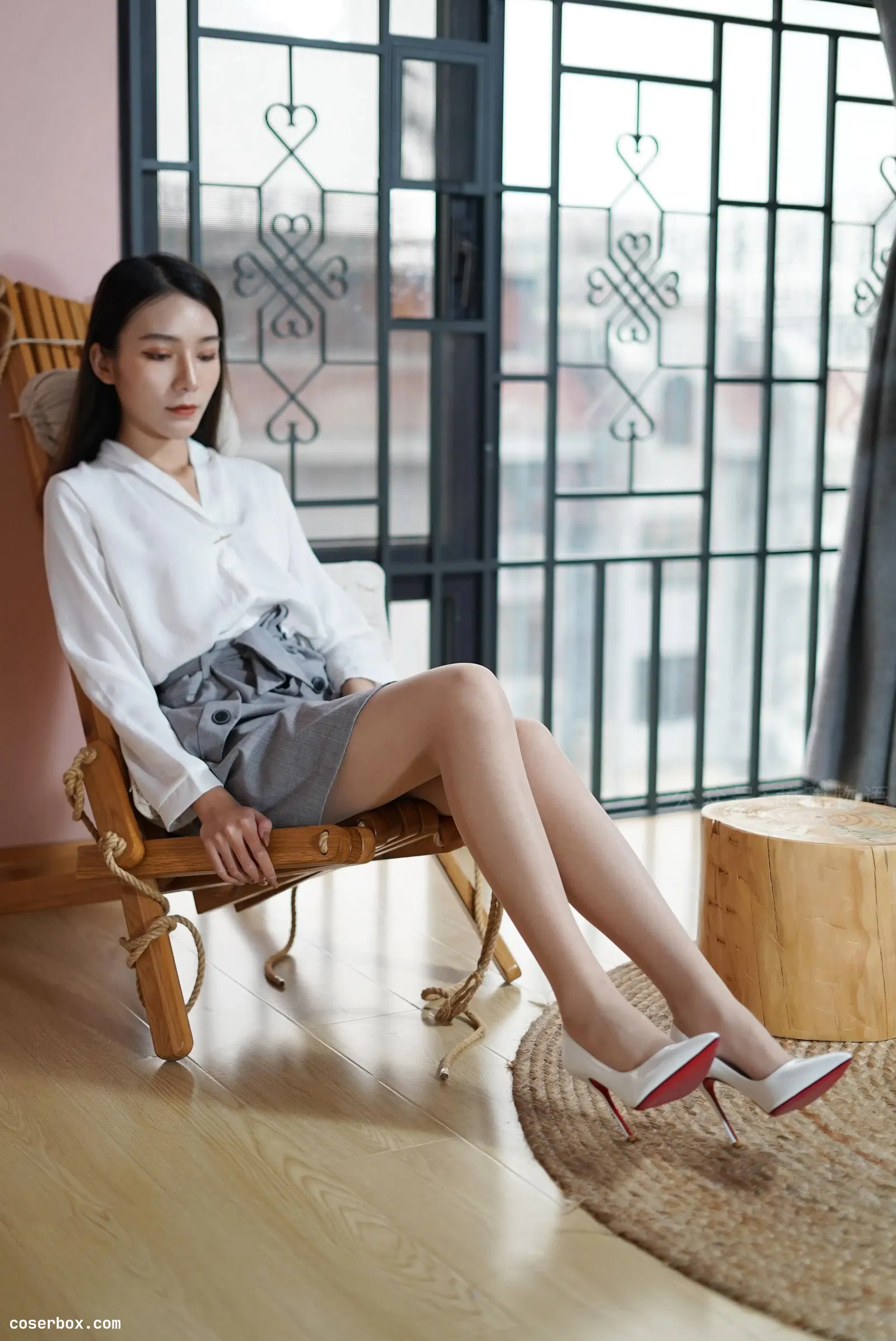 萌甜物语 NO.140《迷人秘书装-可可》 [78P 1V 239.91MB]