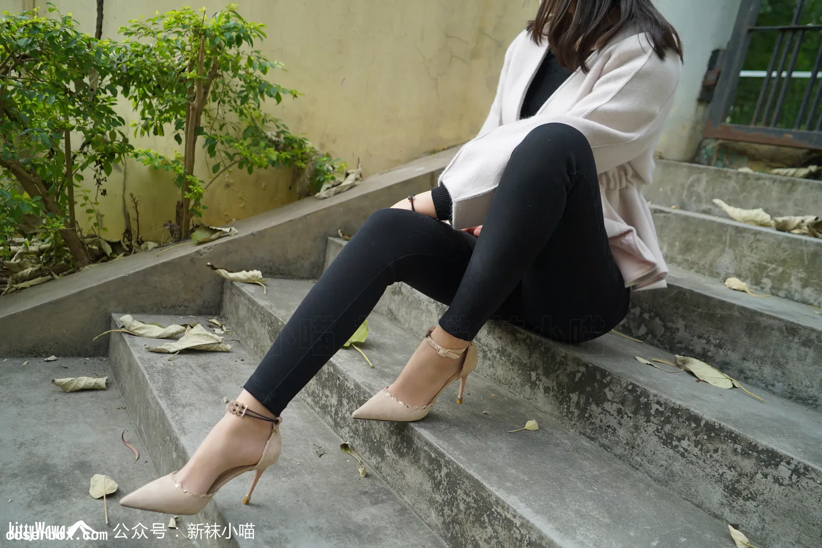 袜小喵 NO.086 开工大吉 [59P 73.02MB]