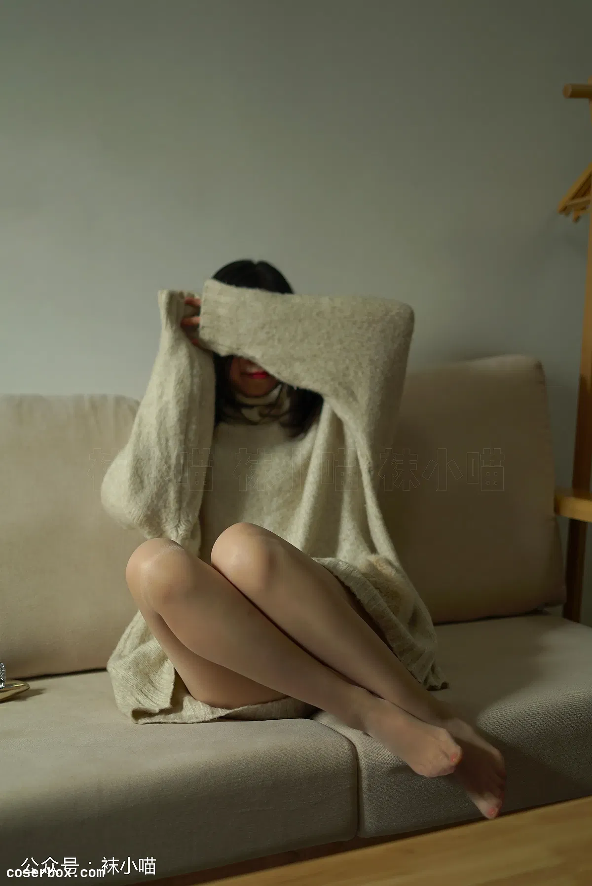 袜小喵 NO.125 初冬的毛衣裙 [59P 44.09MB]