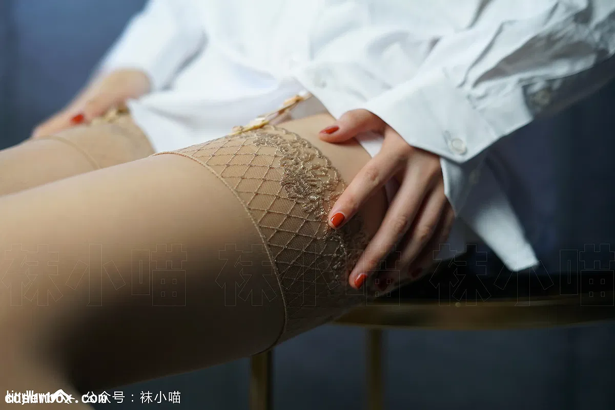 袜小喵 NO.066 复古丝VS白衬衫 [60P 39.27MB]