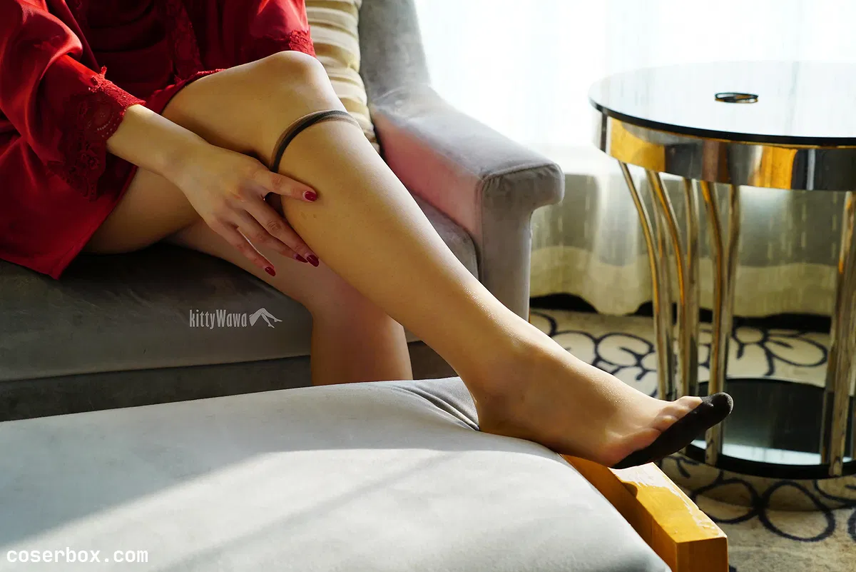 袜小喵 NO.039 烈焰红裙 [59P 48.18MB]