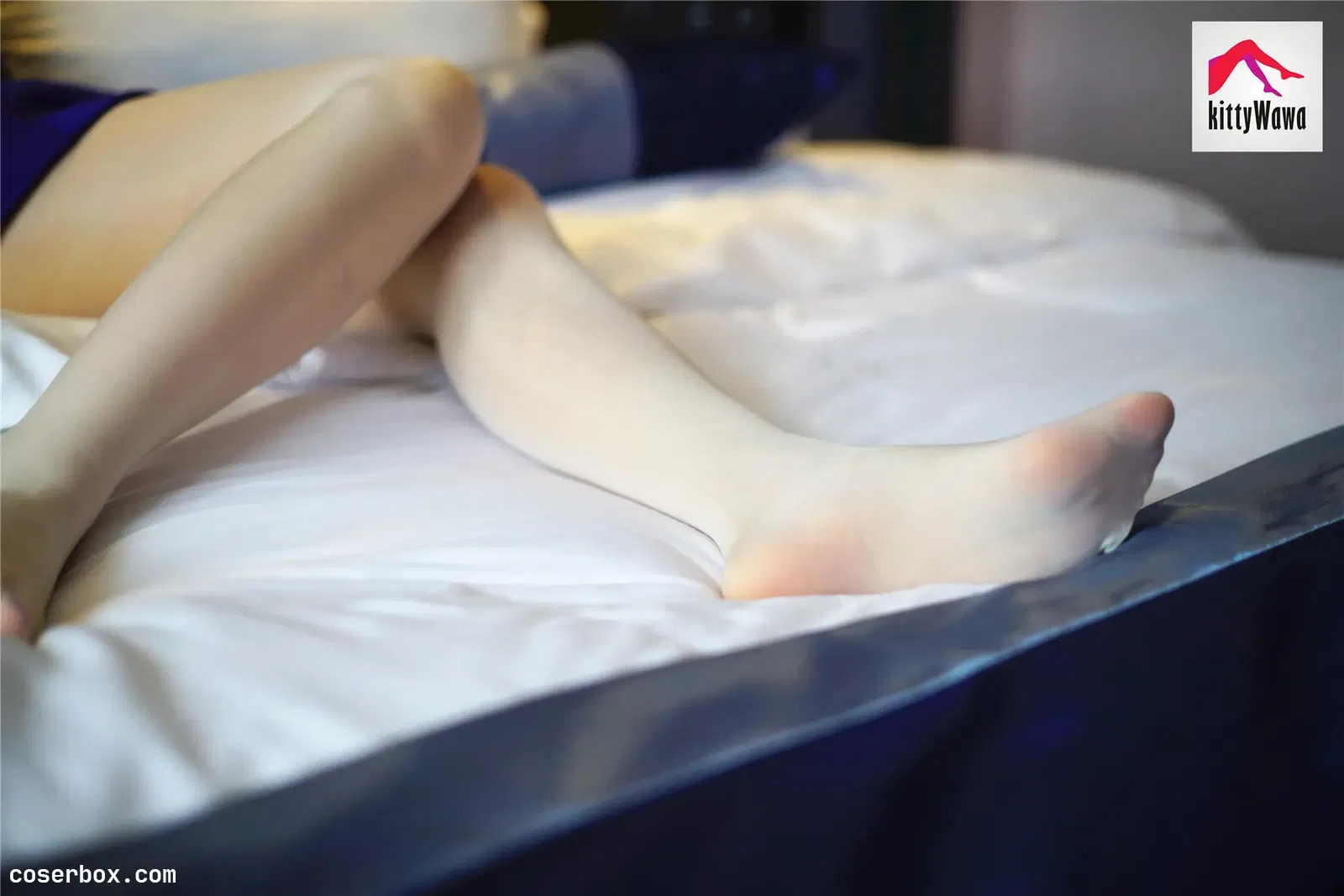 袜小喵 NO.008 热情的乳白色 [99P 12.48MB]