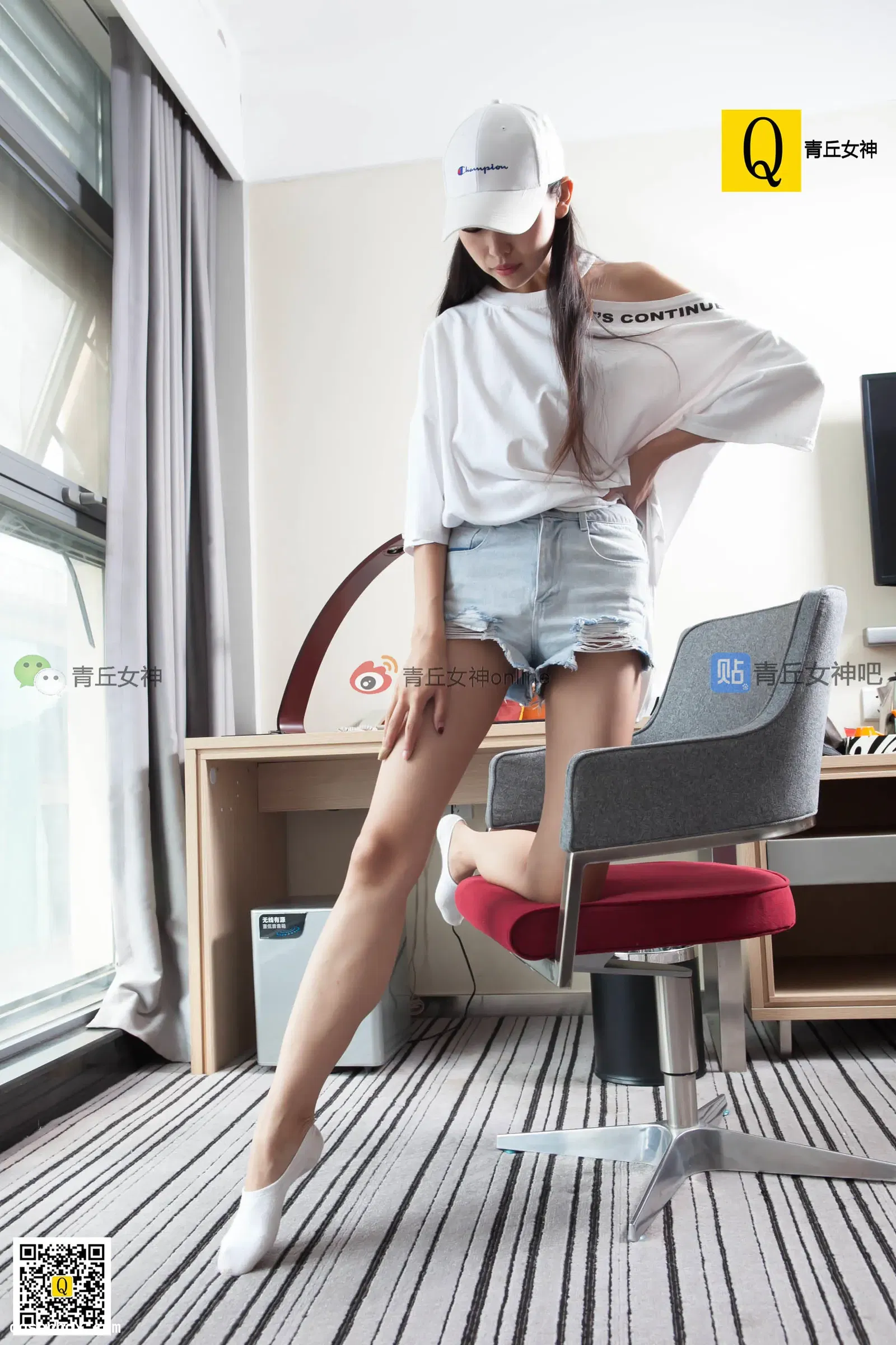 青丘女神 NO.015 2017.07.20 [96P 37.97MB]