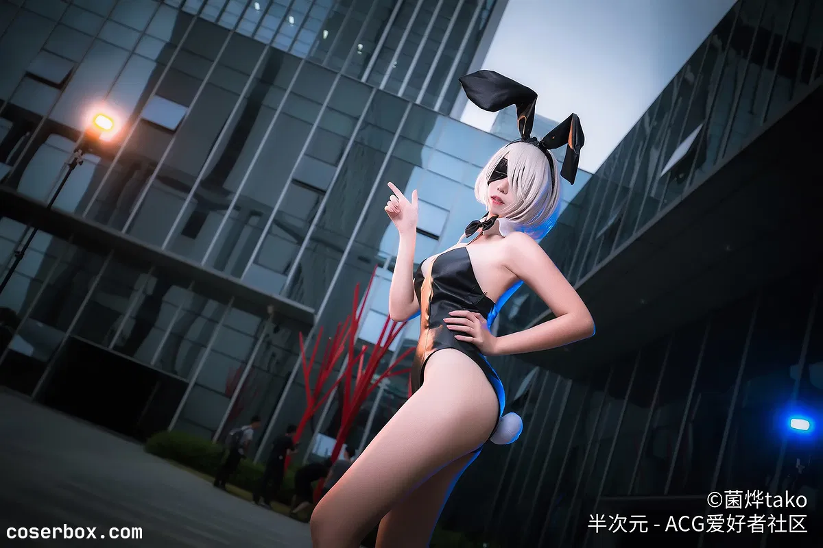 菌烨tako NO.014 尼尔 [9P 49.31MB] - 2