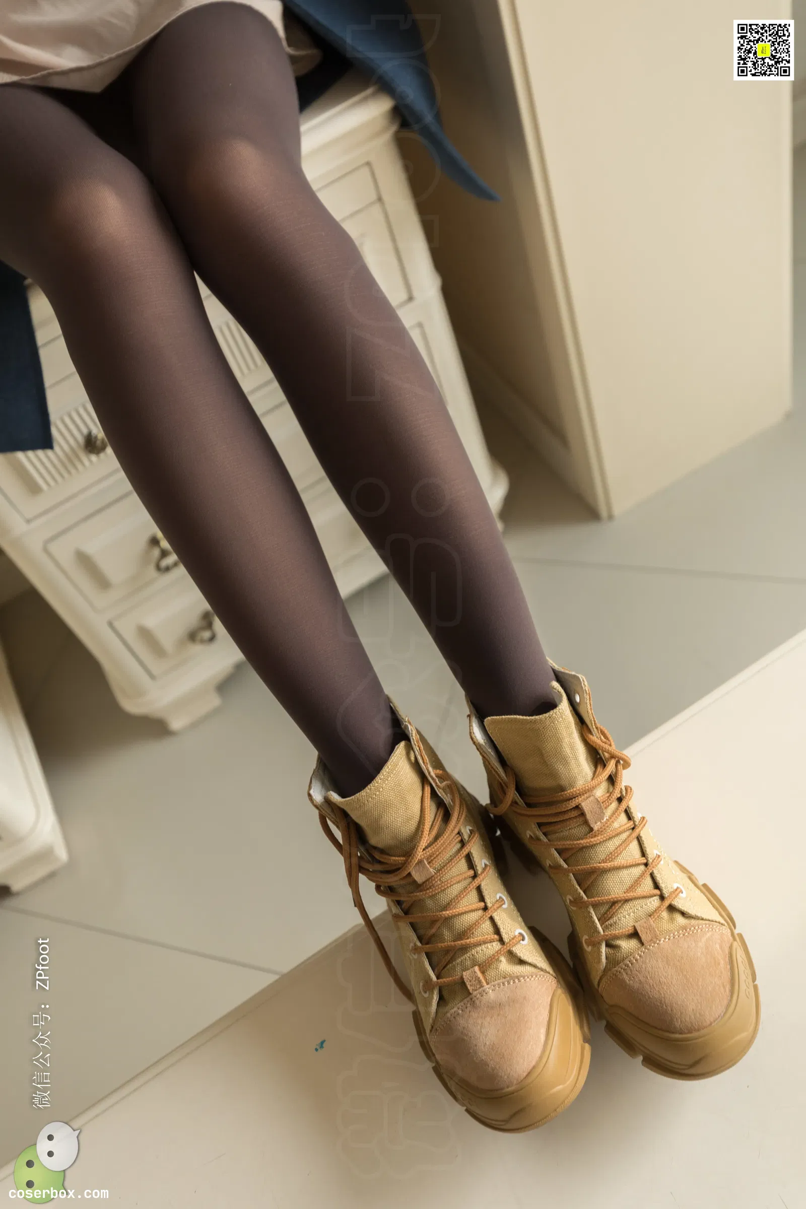 ISS山茶摄影 NO.305 冬日里的厚灰丝 [98P 198.07MB]