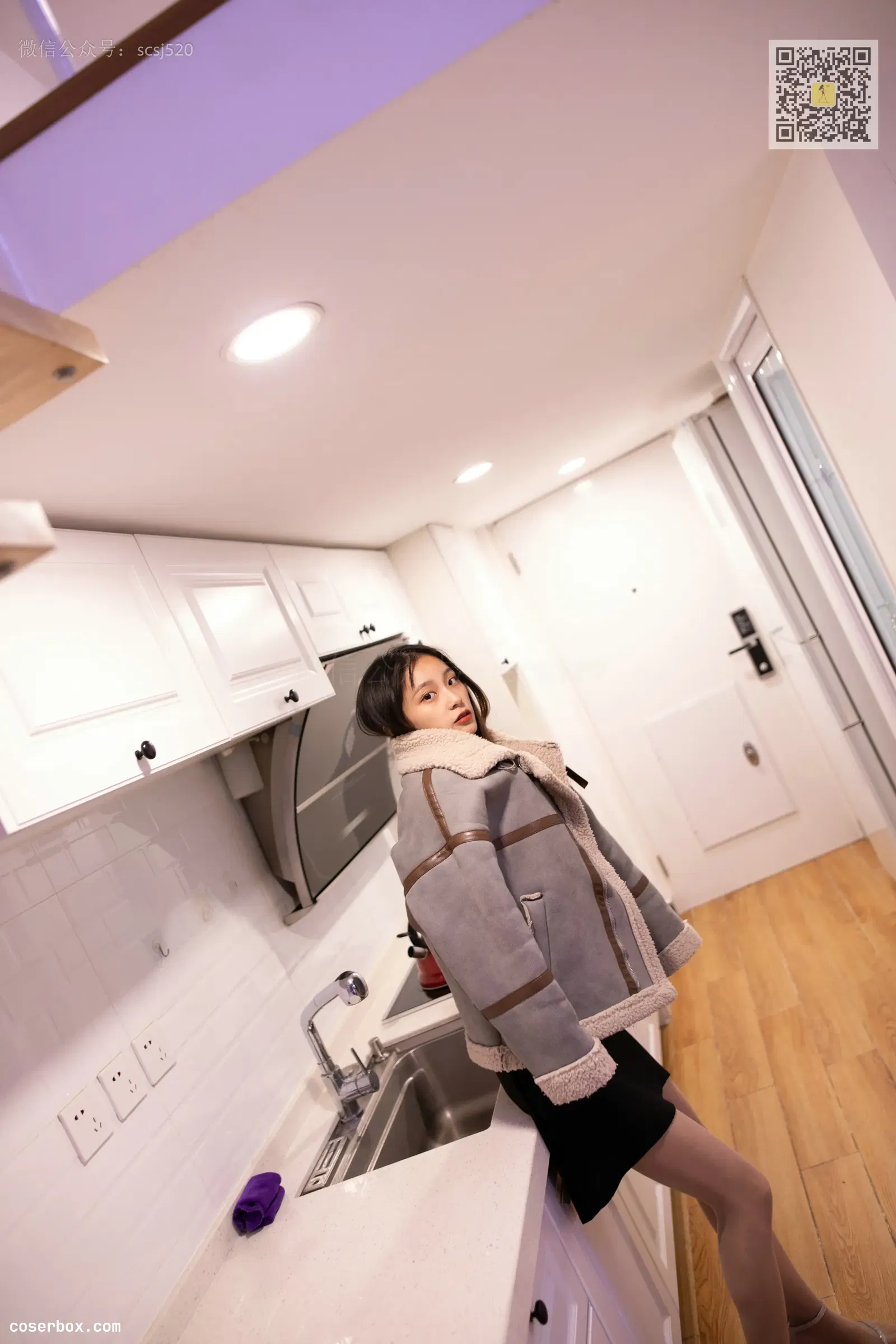 ISS山茶摄影 NO.065 梦瑶 袜子穿的够久了呢 [61P 44.16MB]