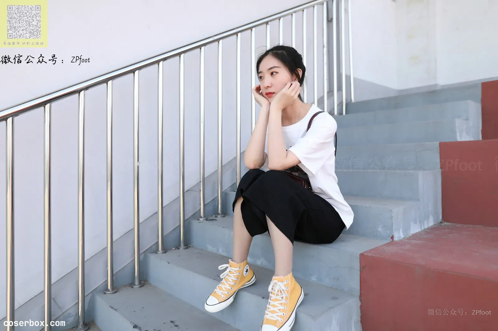 ISS山茶摄影 NO.058 灰丝棉袜帆布鞋 [85P 76.46MB]