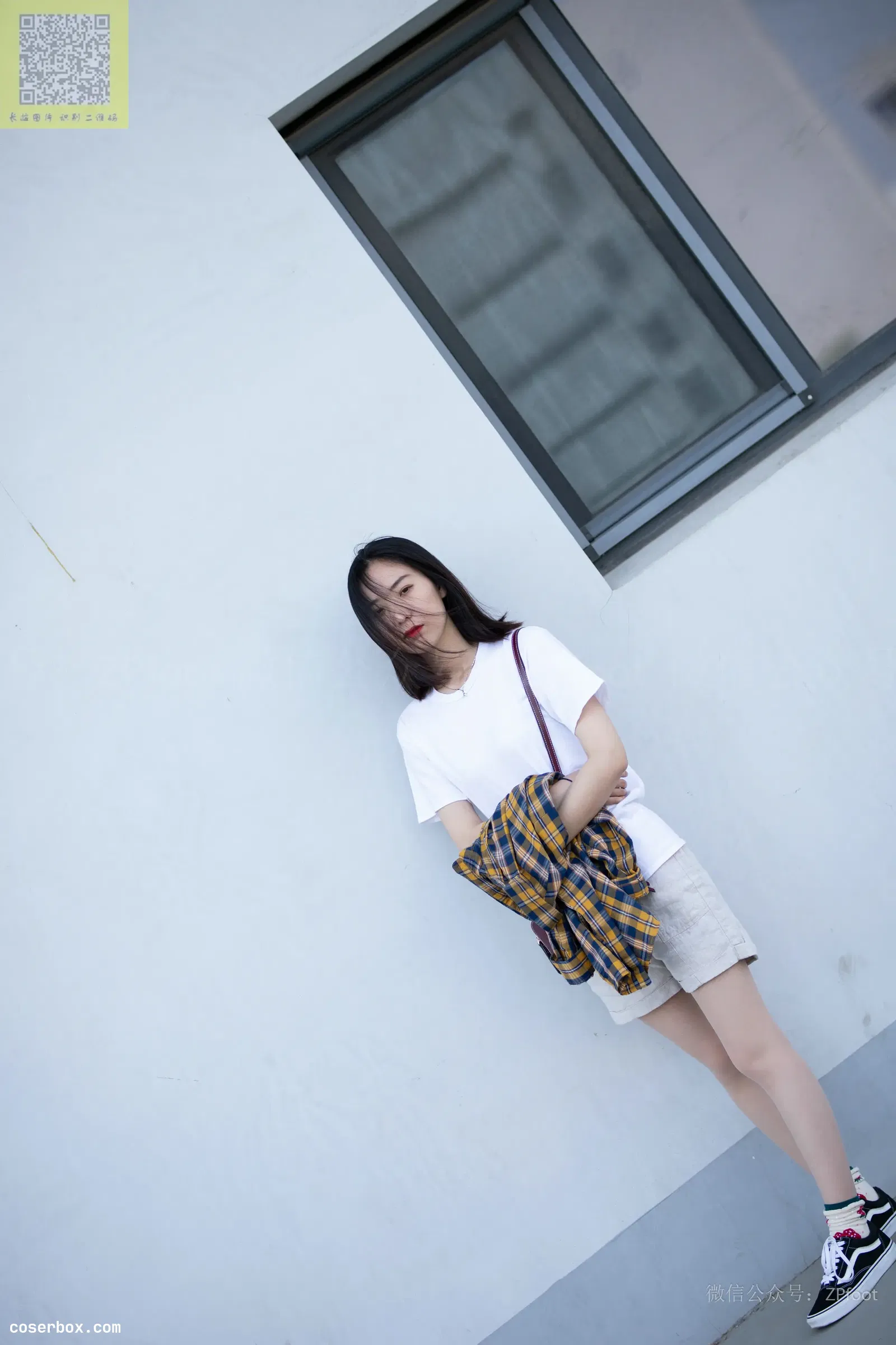 ISS山茶摄影 NO.031 学妹操场肉丝 [89P 79.8MB]