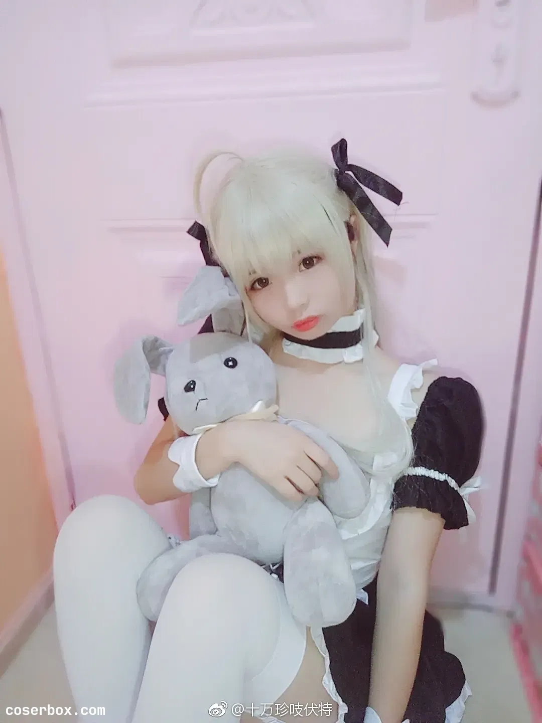 十万珍吱伏特 NO.014 春日野穹女仆装 [19P 73.93MB] - 1