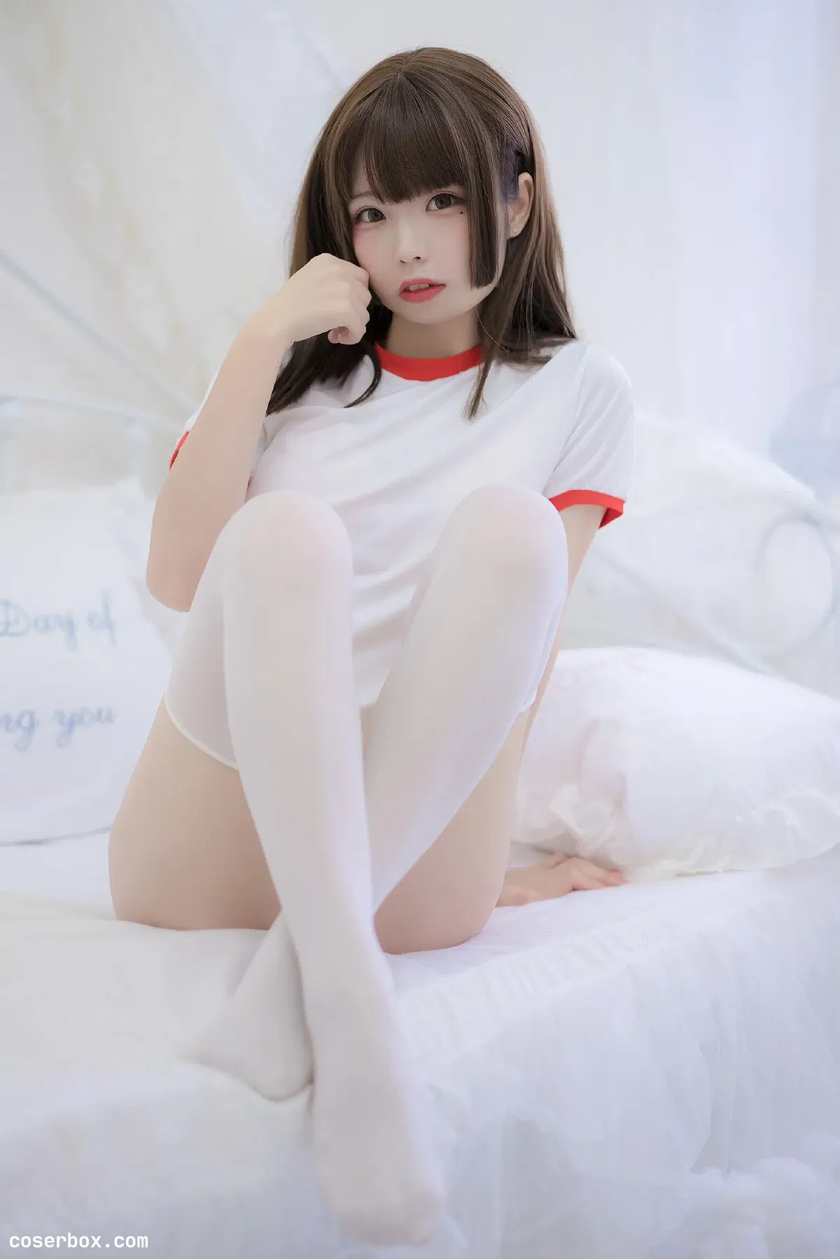 十万珍吱伏特 NO.018 好冷，希望夏天能再穿上体操服 [28P 58.61MB] - 1