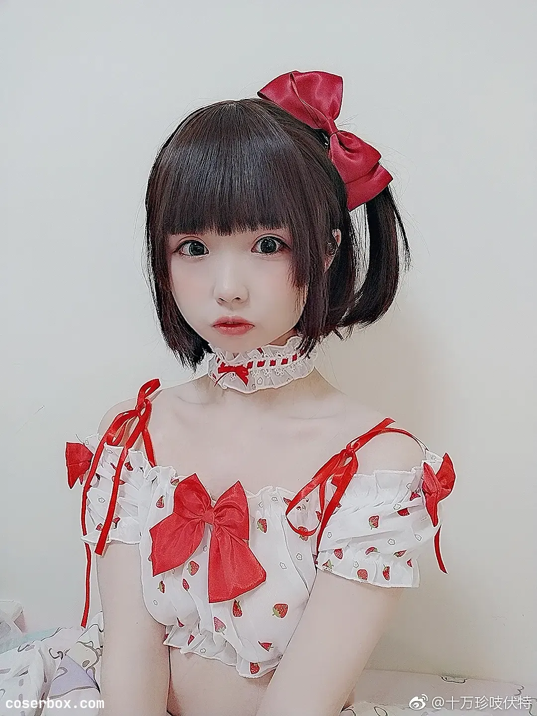 十万珍吱伏特 NO.012 草苺牛奶糖 [15P 14.83MB] - 1