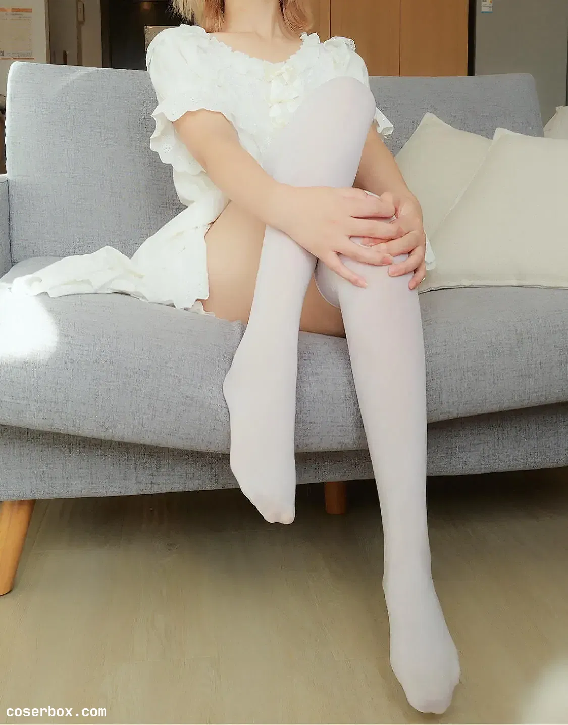 念雪ww NO.003 白色长筒过膝袜 [13P 5.6MB] - 2