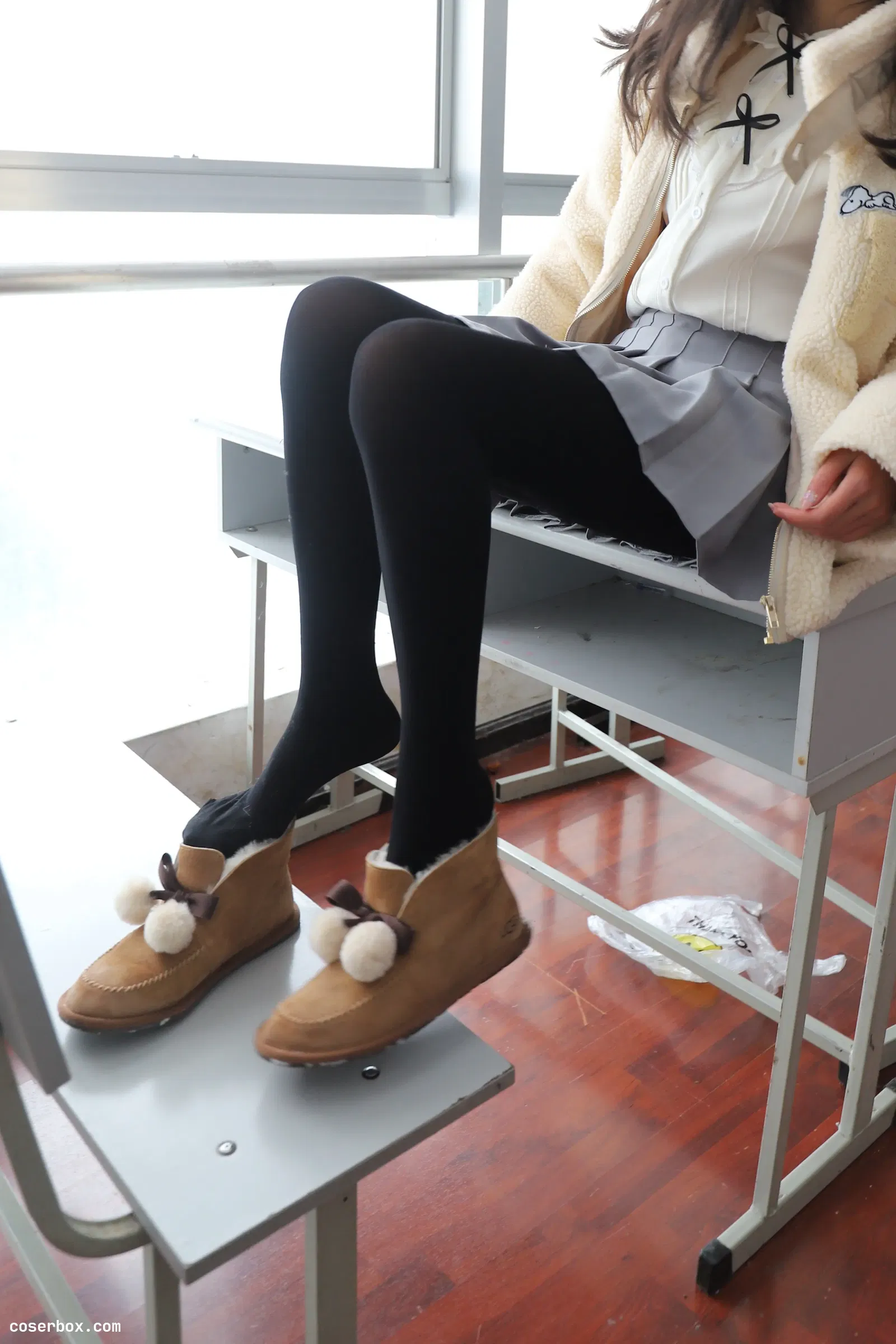 大西瓜爱牙膏 4月模1黑厚 室内 [179P 1V 1.03GB]