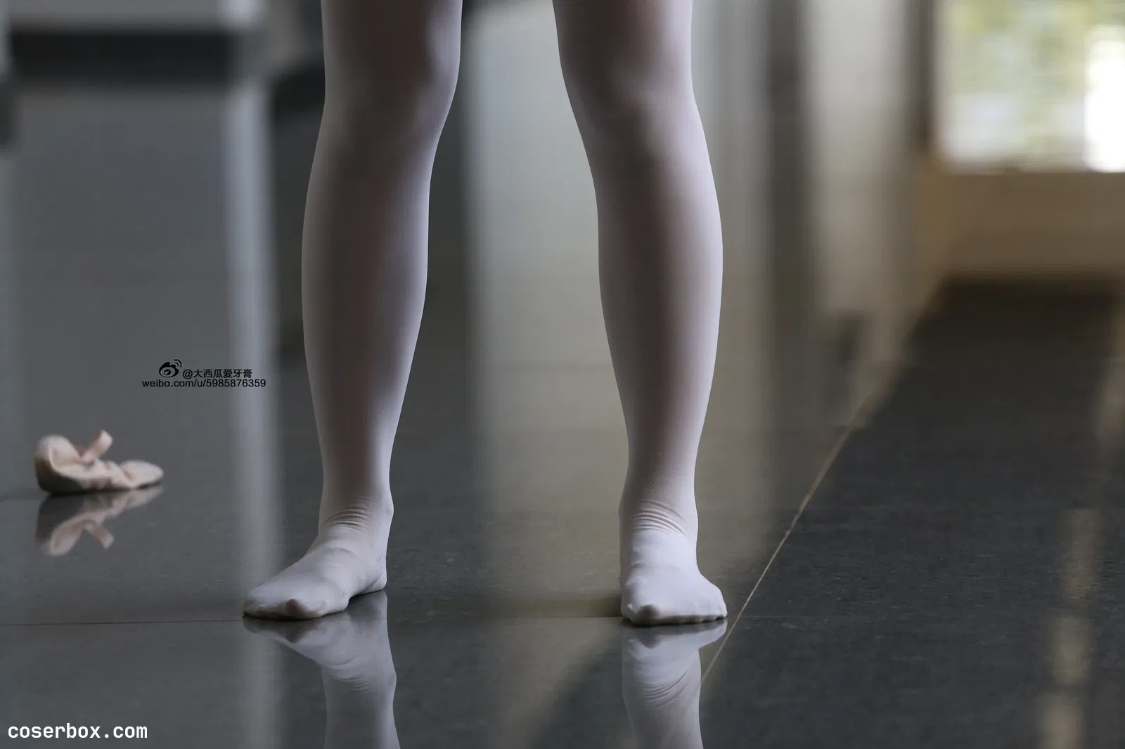 大西瓜爱牙膏 W007 舞蹈家1-文君2 [376P 1V 2.75GB]