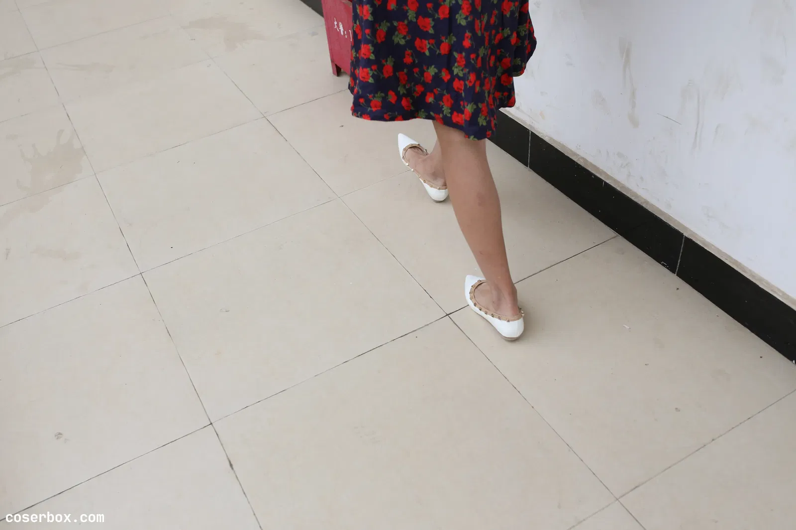 大西瓜爱牙膏 S006 白船袜月 [133P 745.4MB]