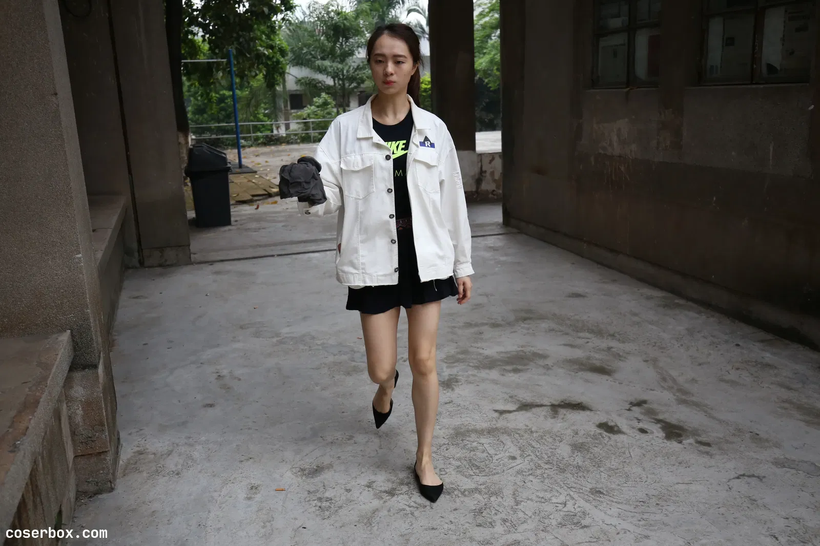 大西瓜爱牙膏 Z2-3 衫裸足 [561P 1V 2.67GB]