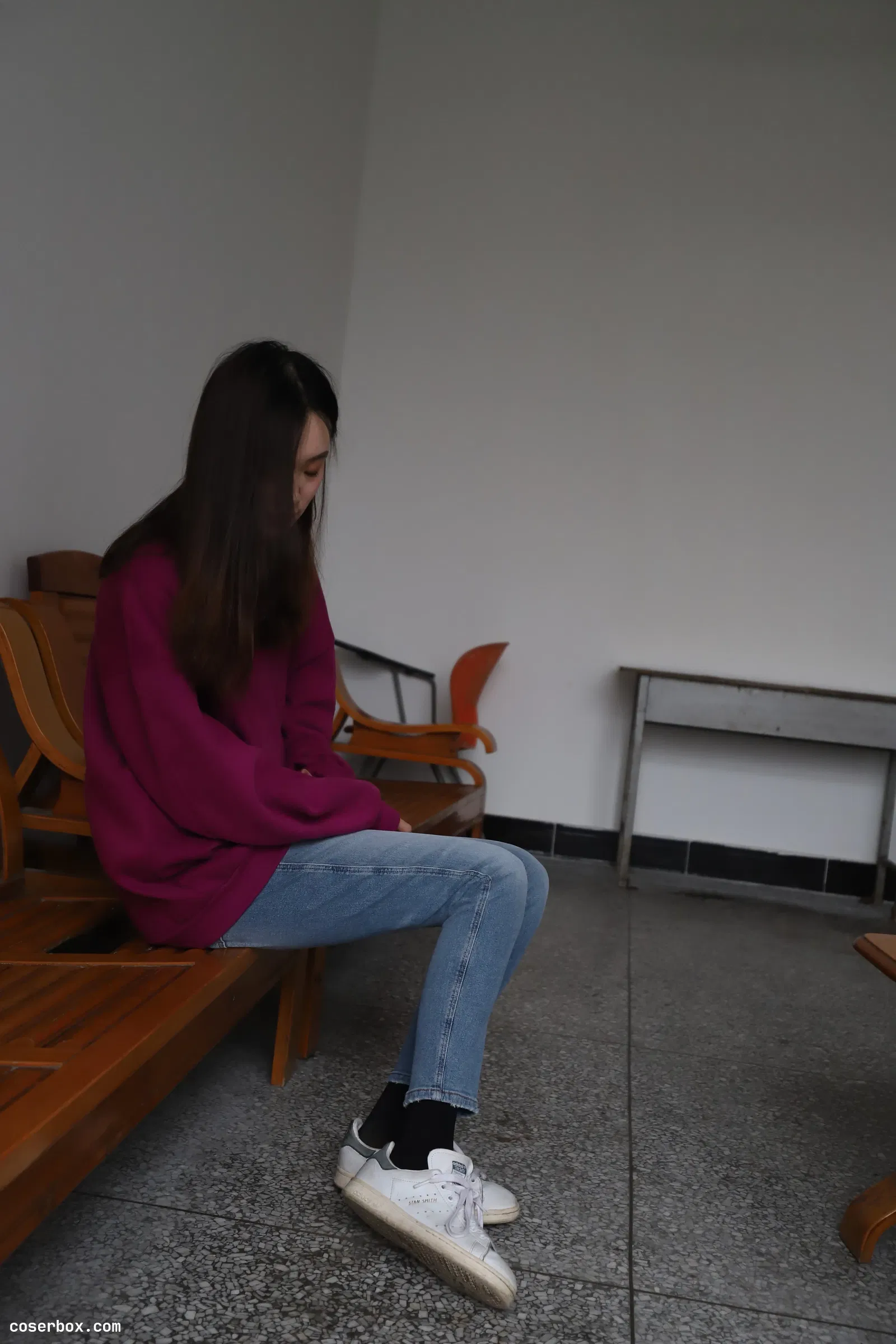 大西瓜爱牙膏 2019-10月 01 活动模特1 牛仔裤黑色厚丝 [194P 1.23GB]